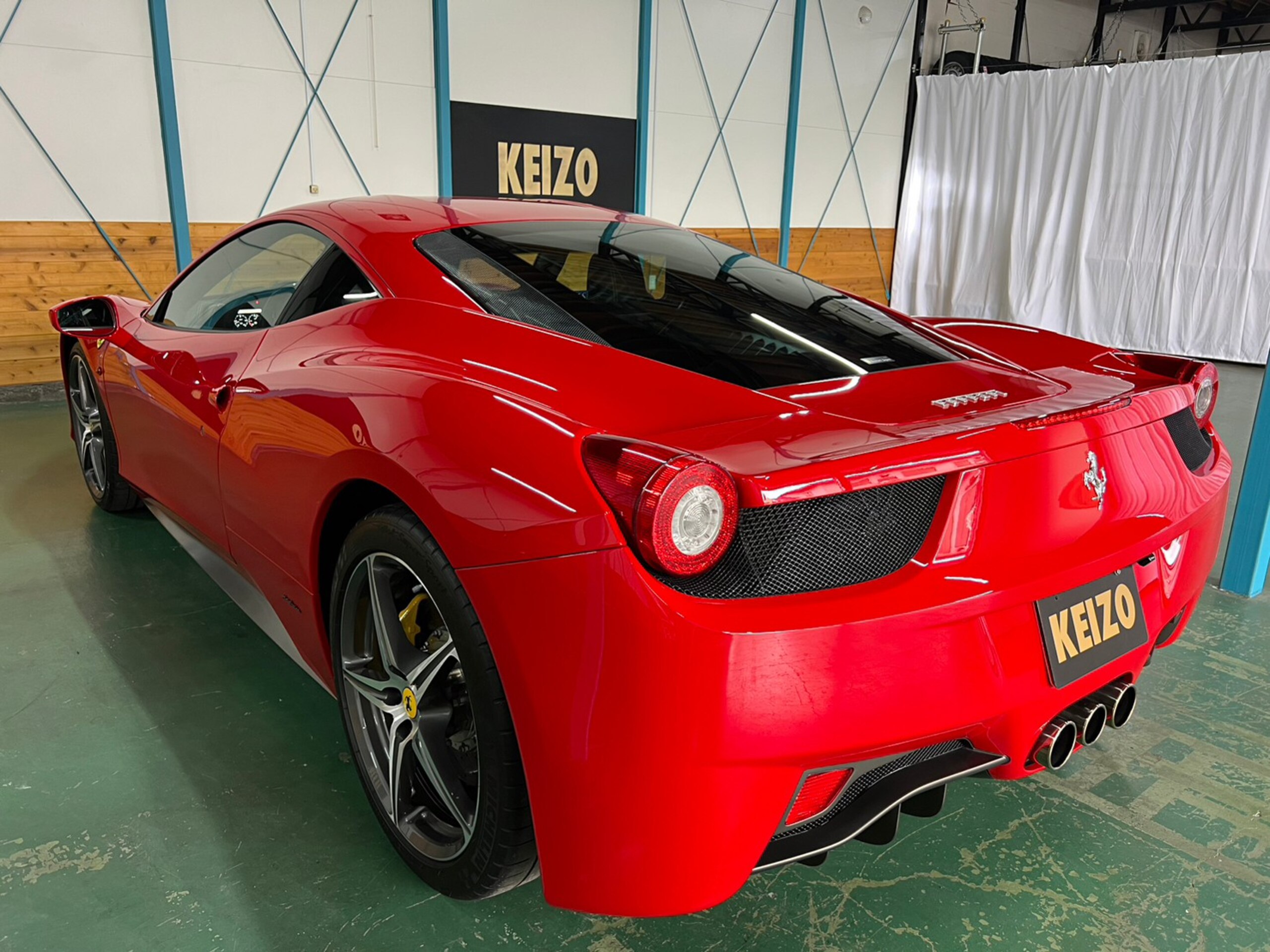 2010 Ferrari 458 Italia F1 DCT — Photo 6 / 30