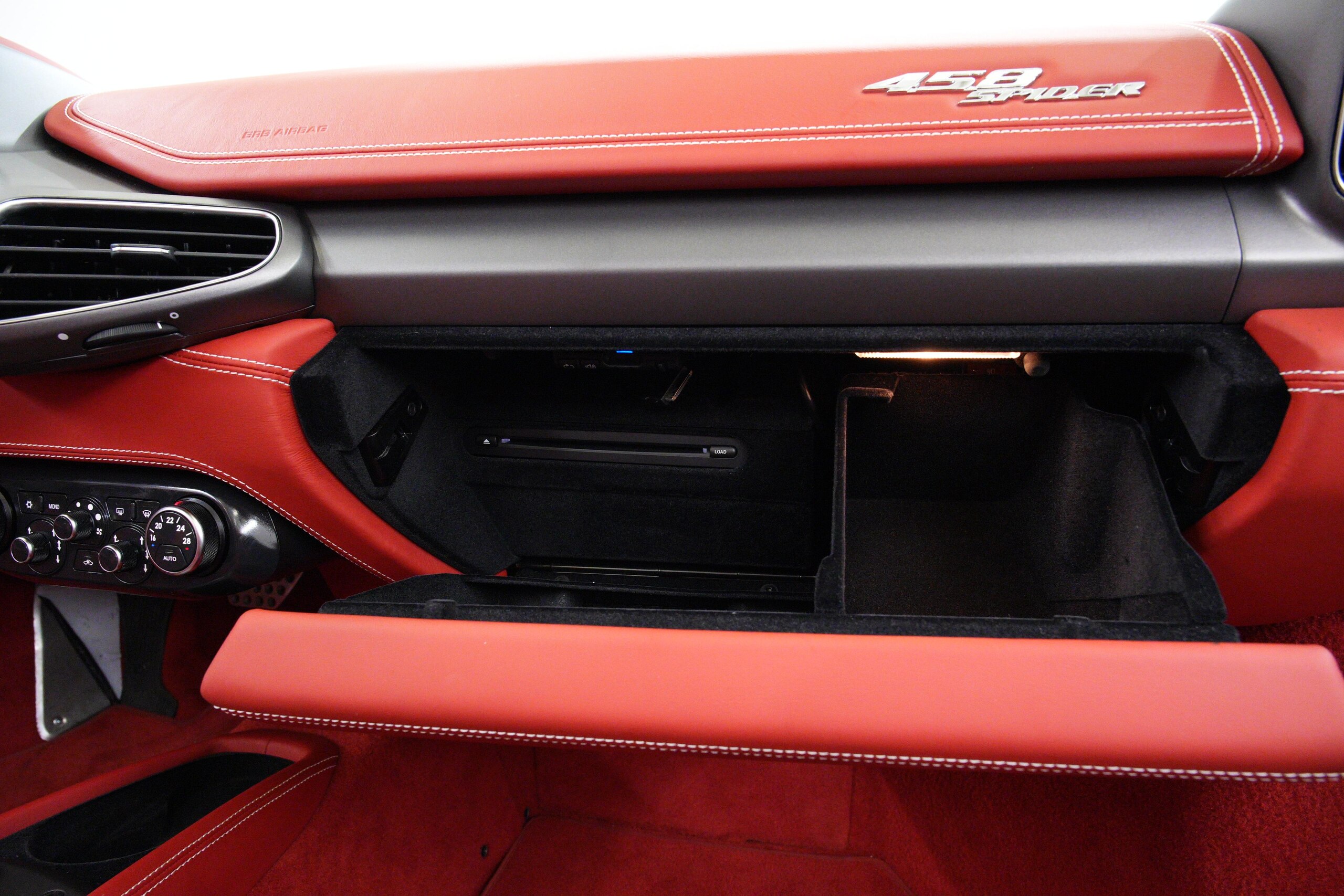 2013 Ferrari 458 Spider — Photo 29 / 34