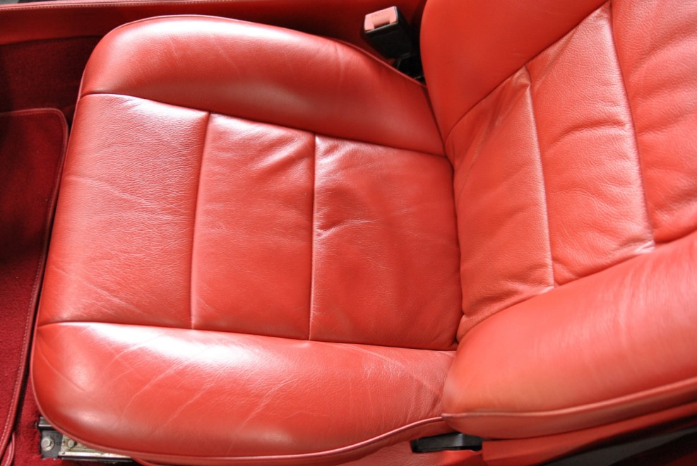 1991 Mercedes Benz 560SEC — Photo 15 / 19