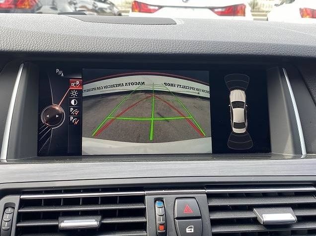2015 BMW 528i M Sport — Photo 13 / 16