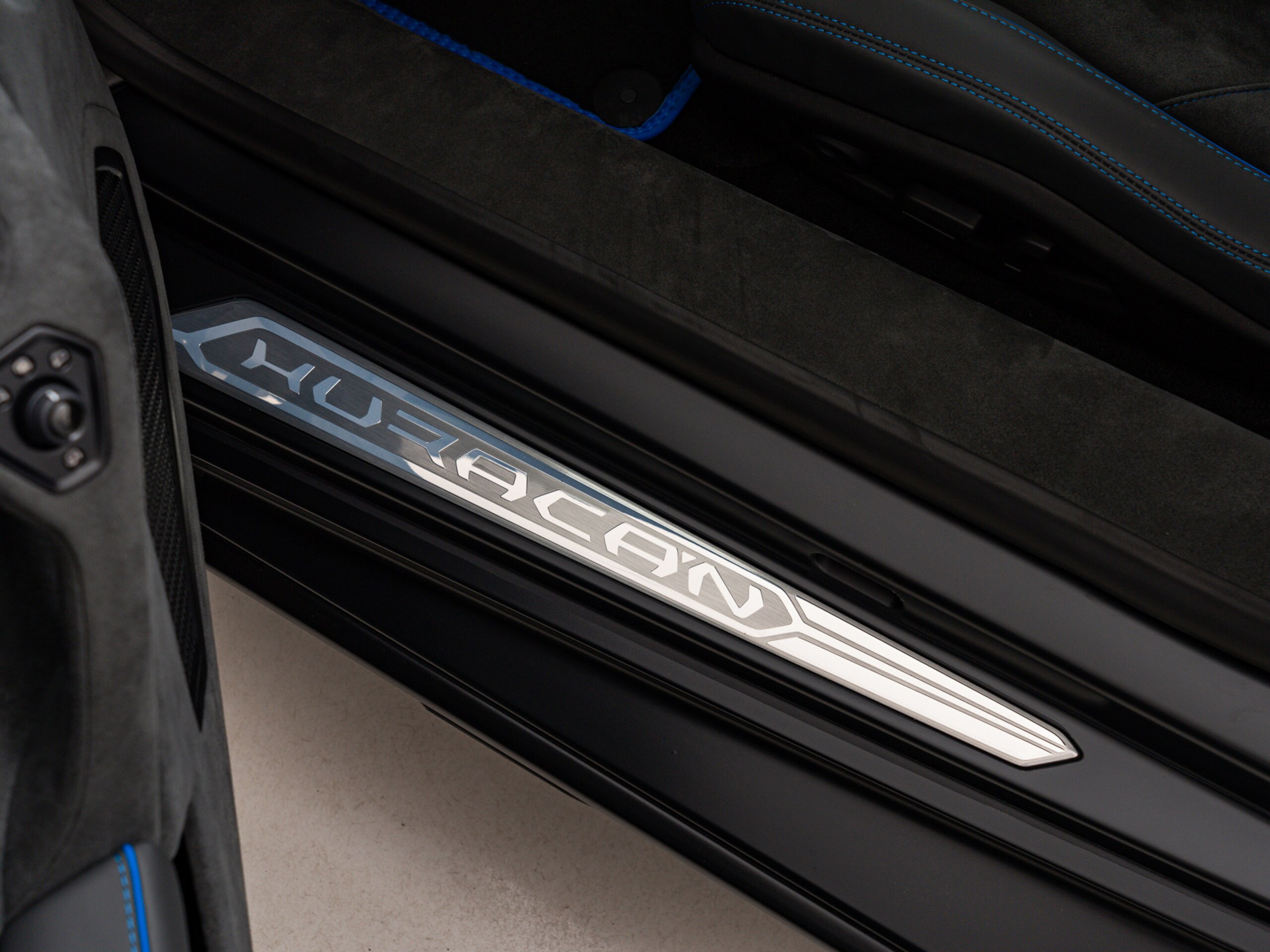 2024 Lamborghini Huracán Sterrato — Photo 15 / 50
