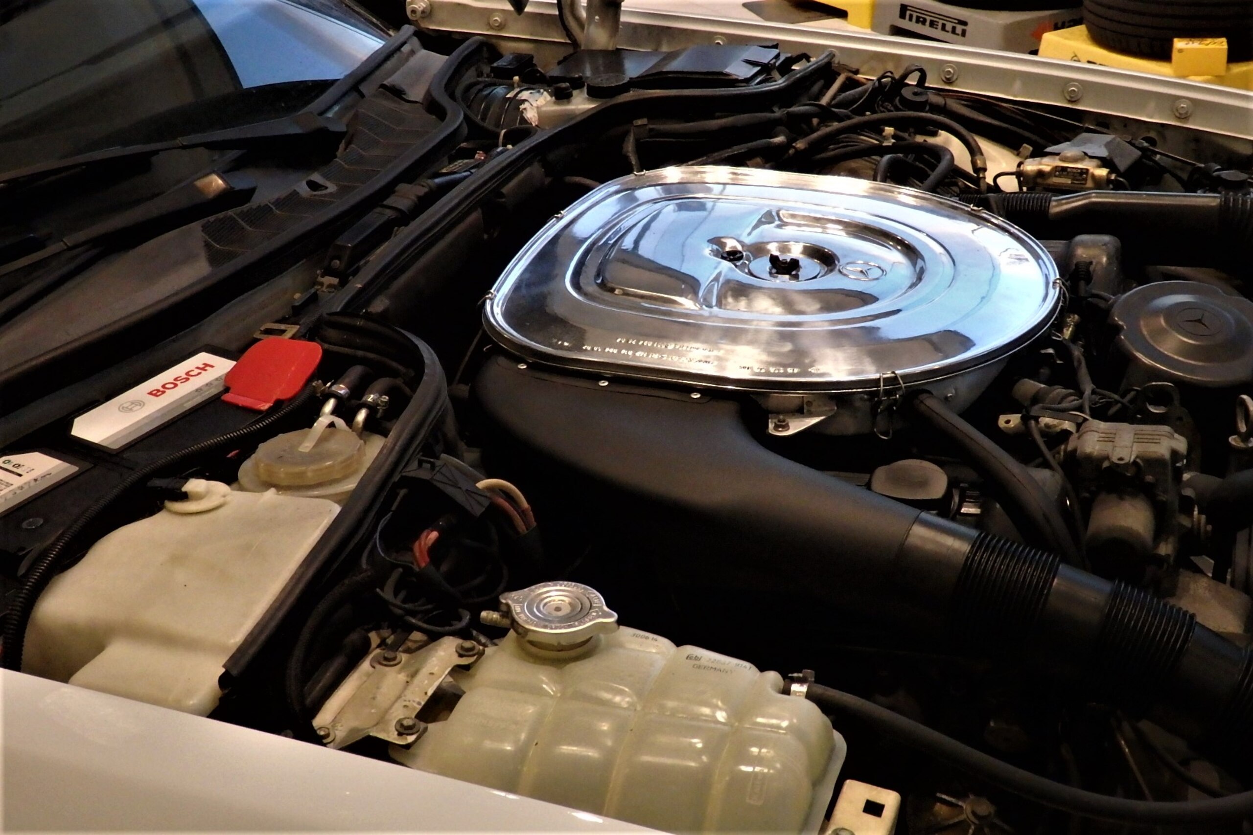 1990 Mercedes Benz 560SEC — Photo 10 / 22