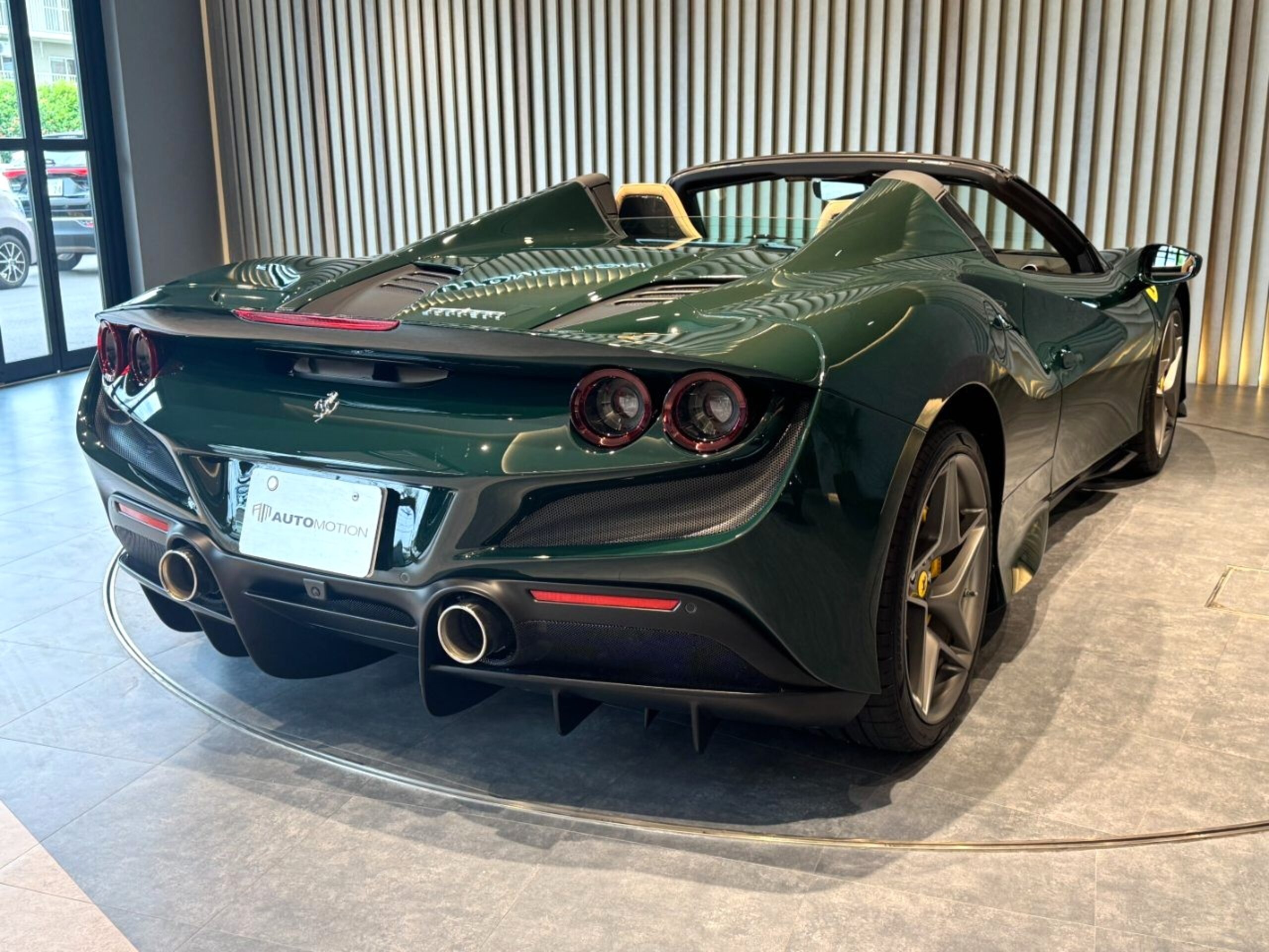 2022 Ferrari F8 Spider — Photo 41 / 72