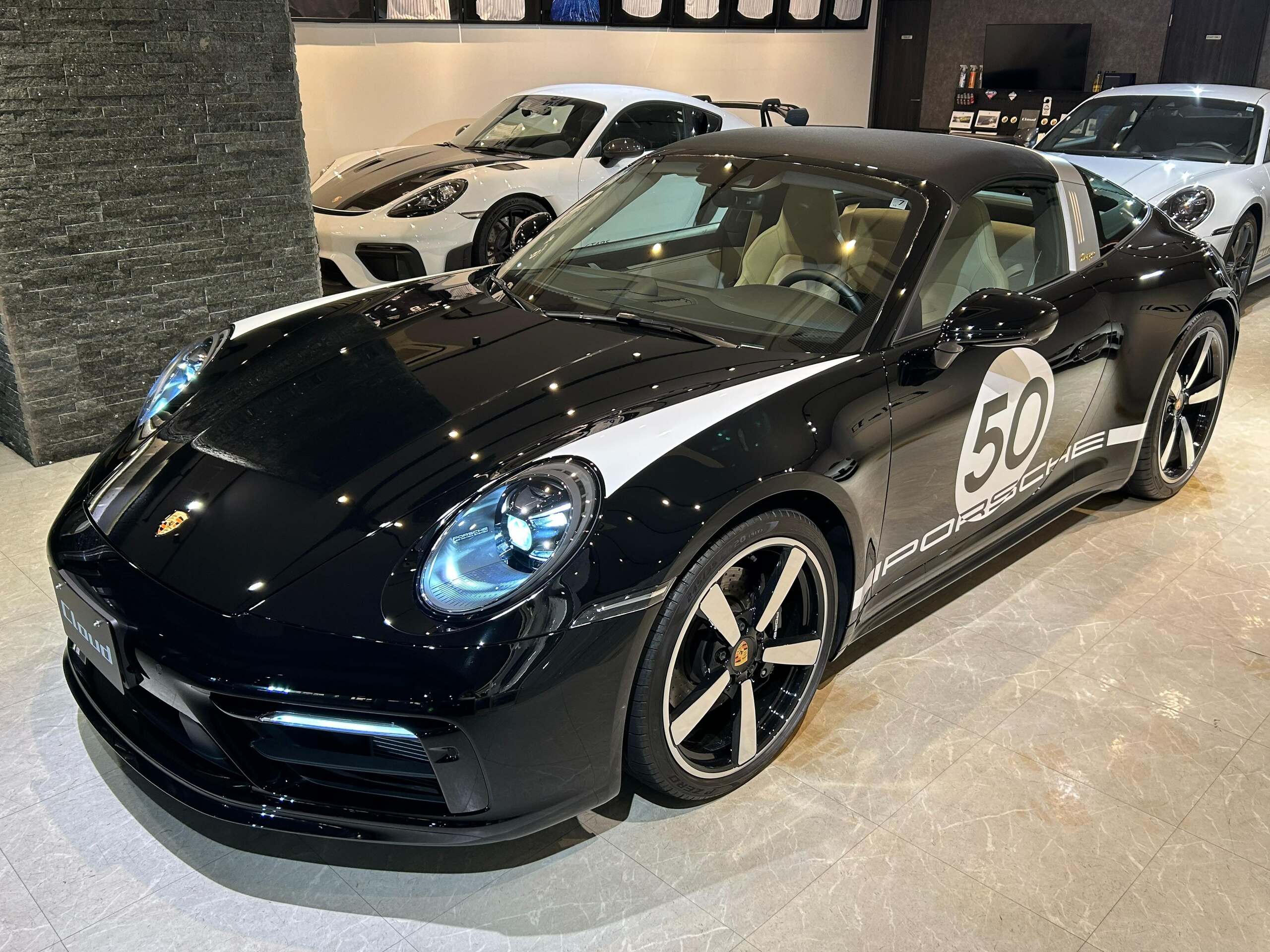 2020 Porsche 911 Targa 4S — Photo 26 / 78