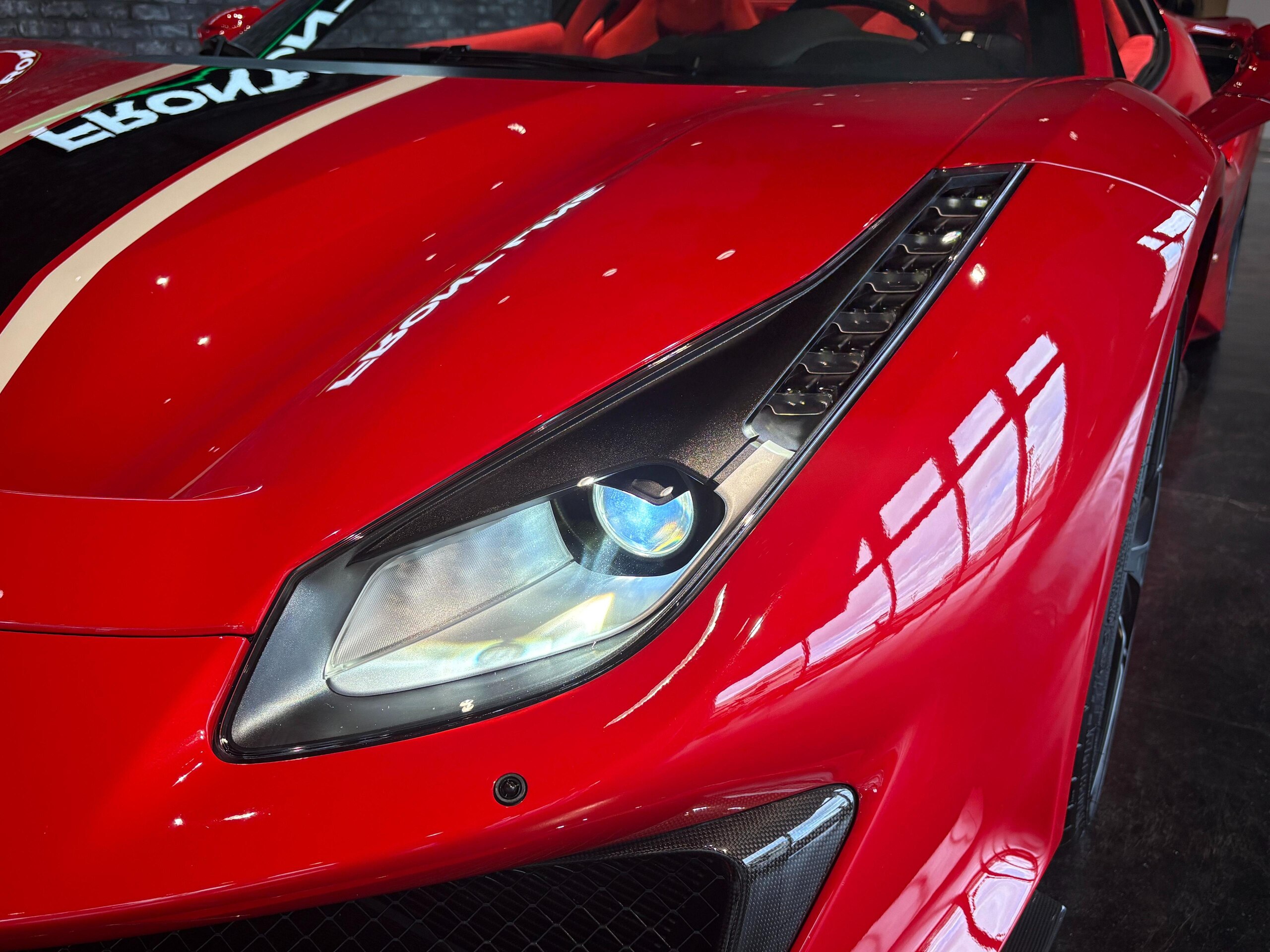 2019 Ferrari 488 Pista Spider — Photo 12 / 15