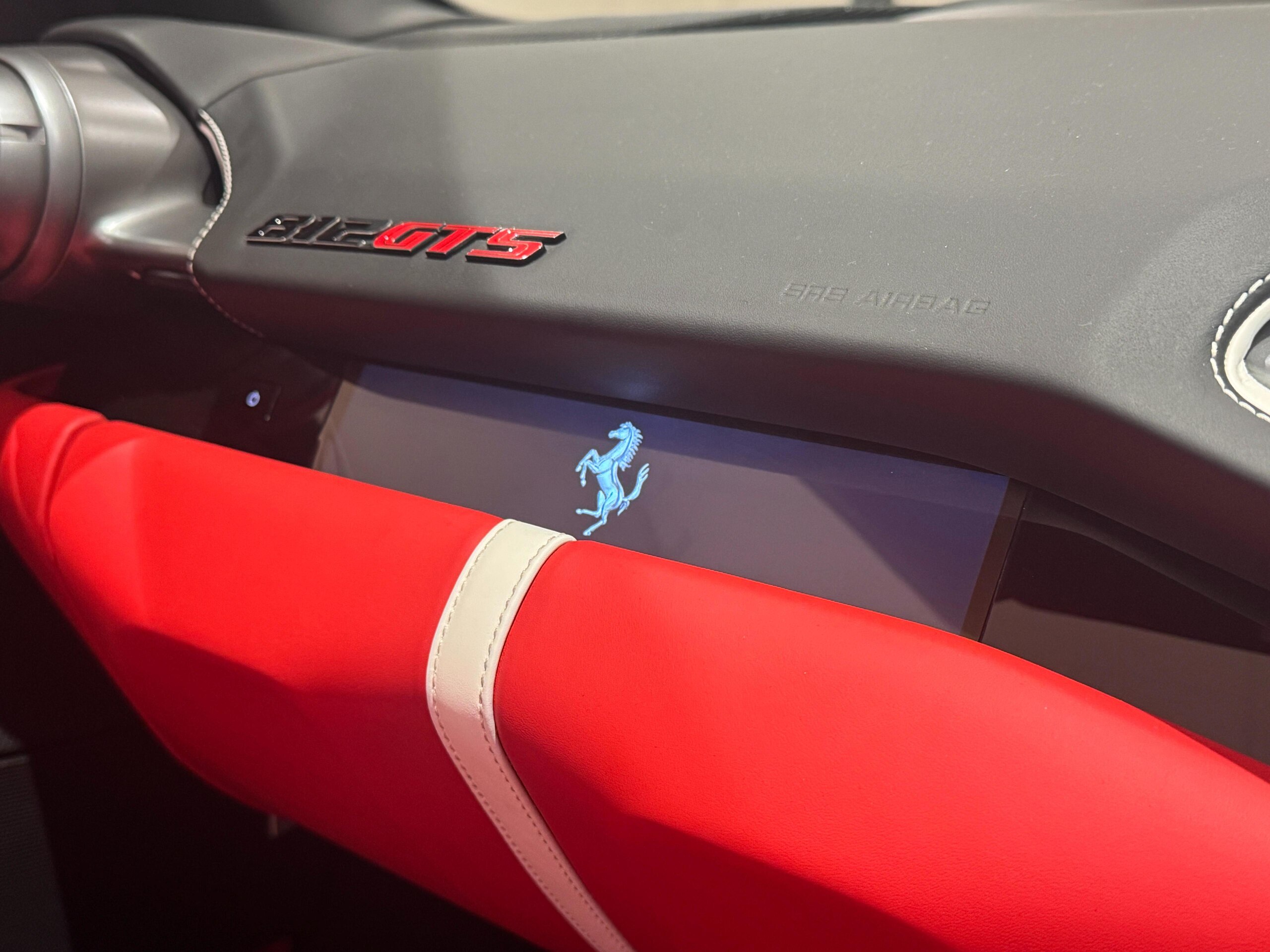 2023 Ferrari 812GTS — Photo 19 / 28