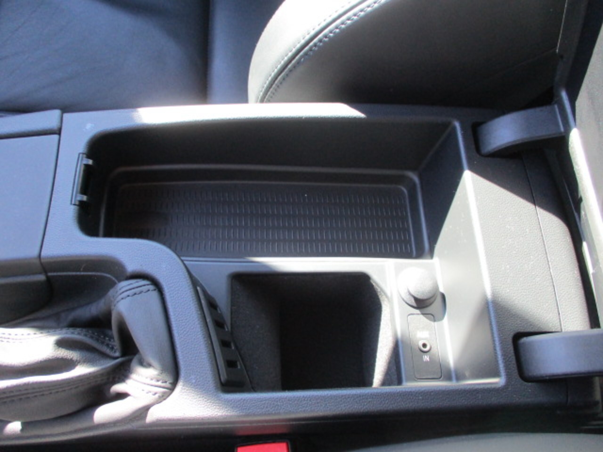 2010 BMW M3 Coupe — Photo 23 / 36