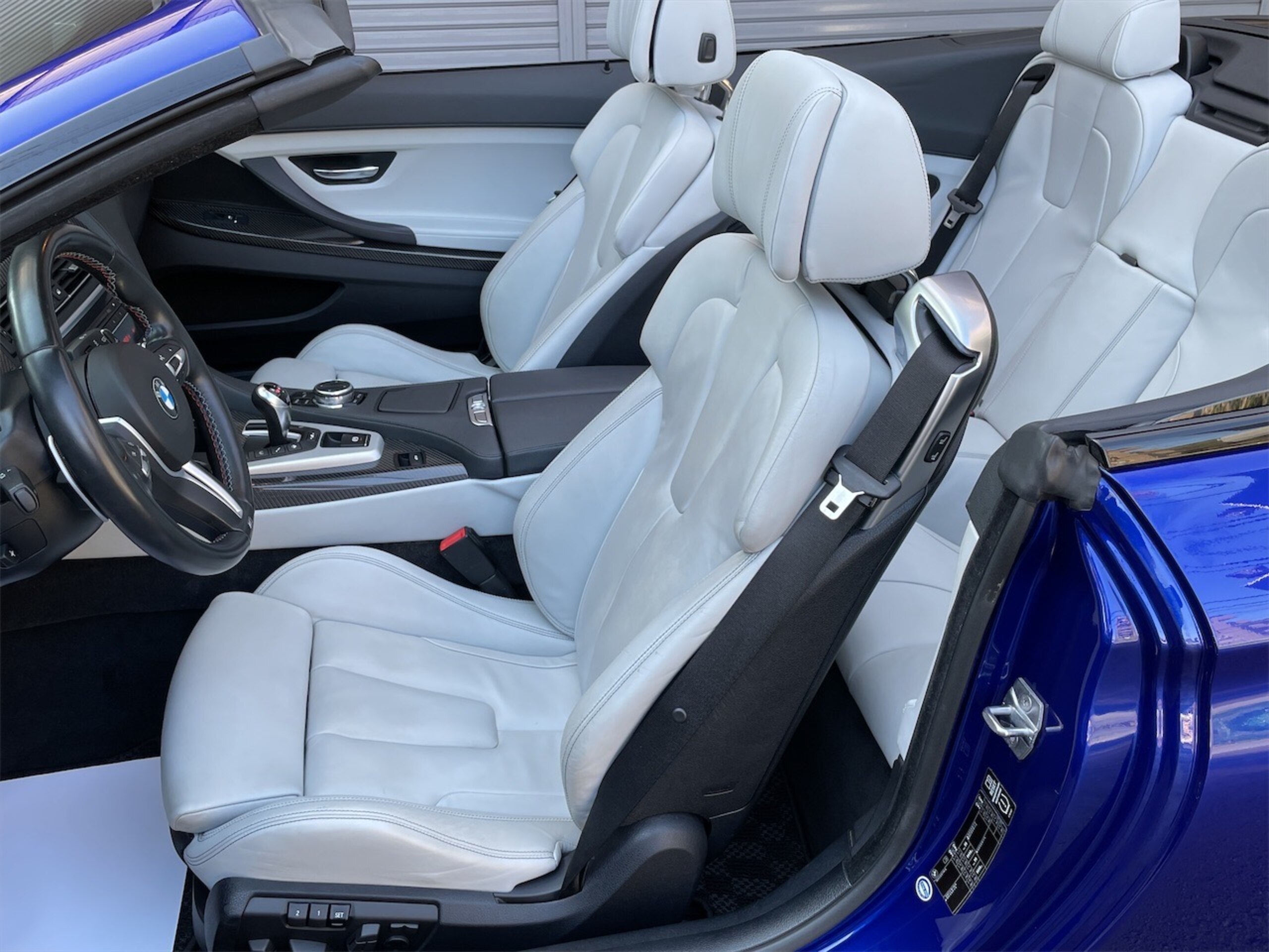 2014 BMW M6 Cabriolet — Photo 13 / 37