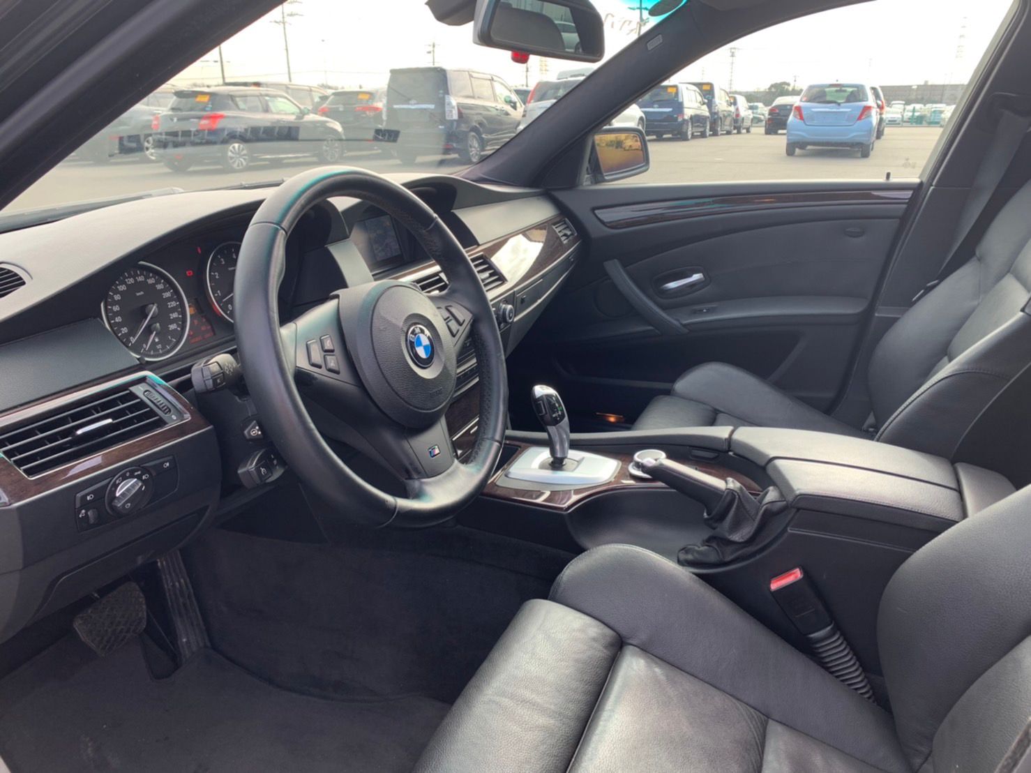 2009 BMW 525i M Sport — Photo 11 / 22