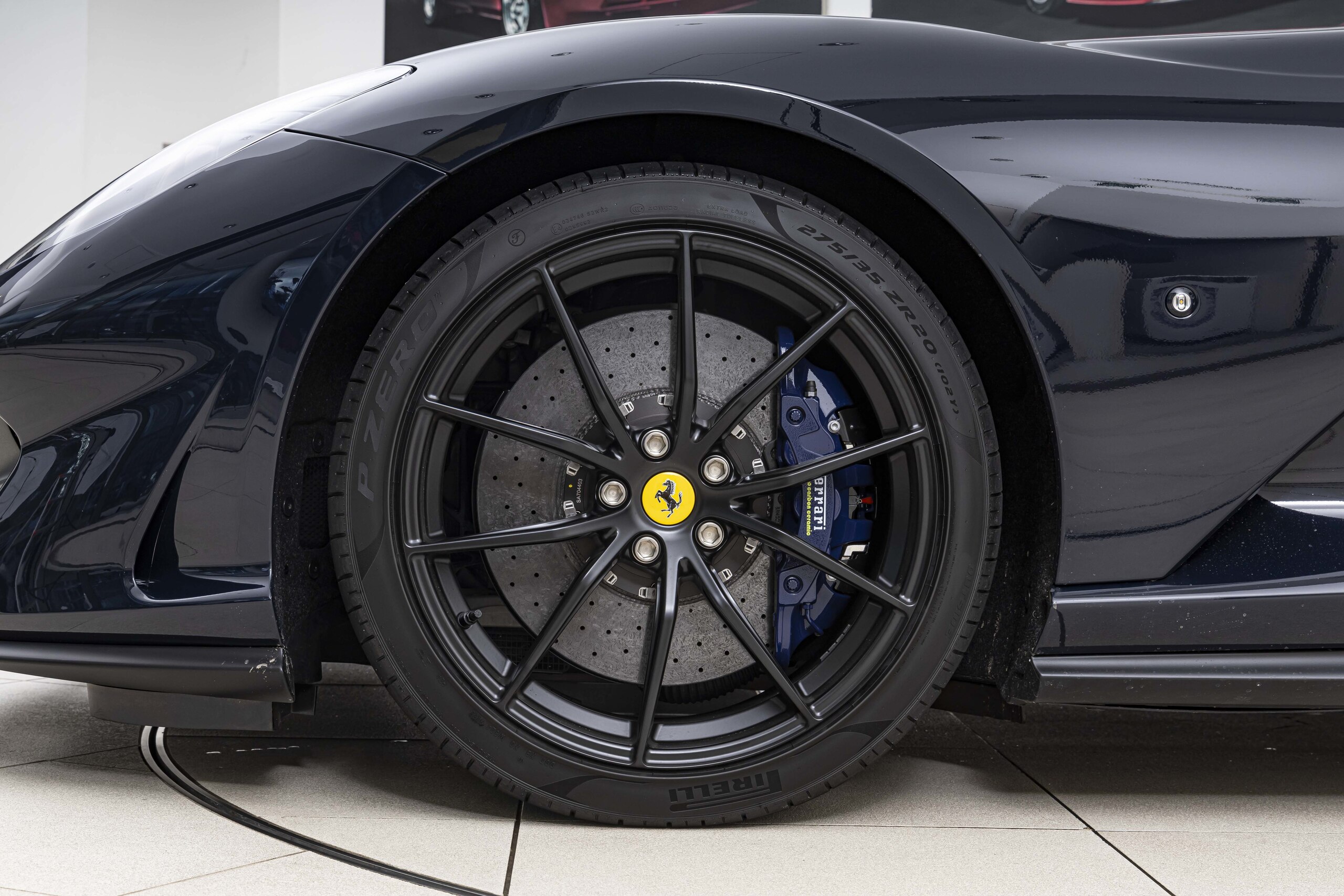 2023 Ferrari 812GTS — Photo 25 / 29