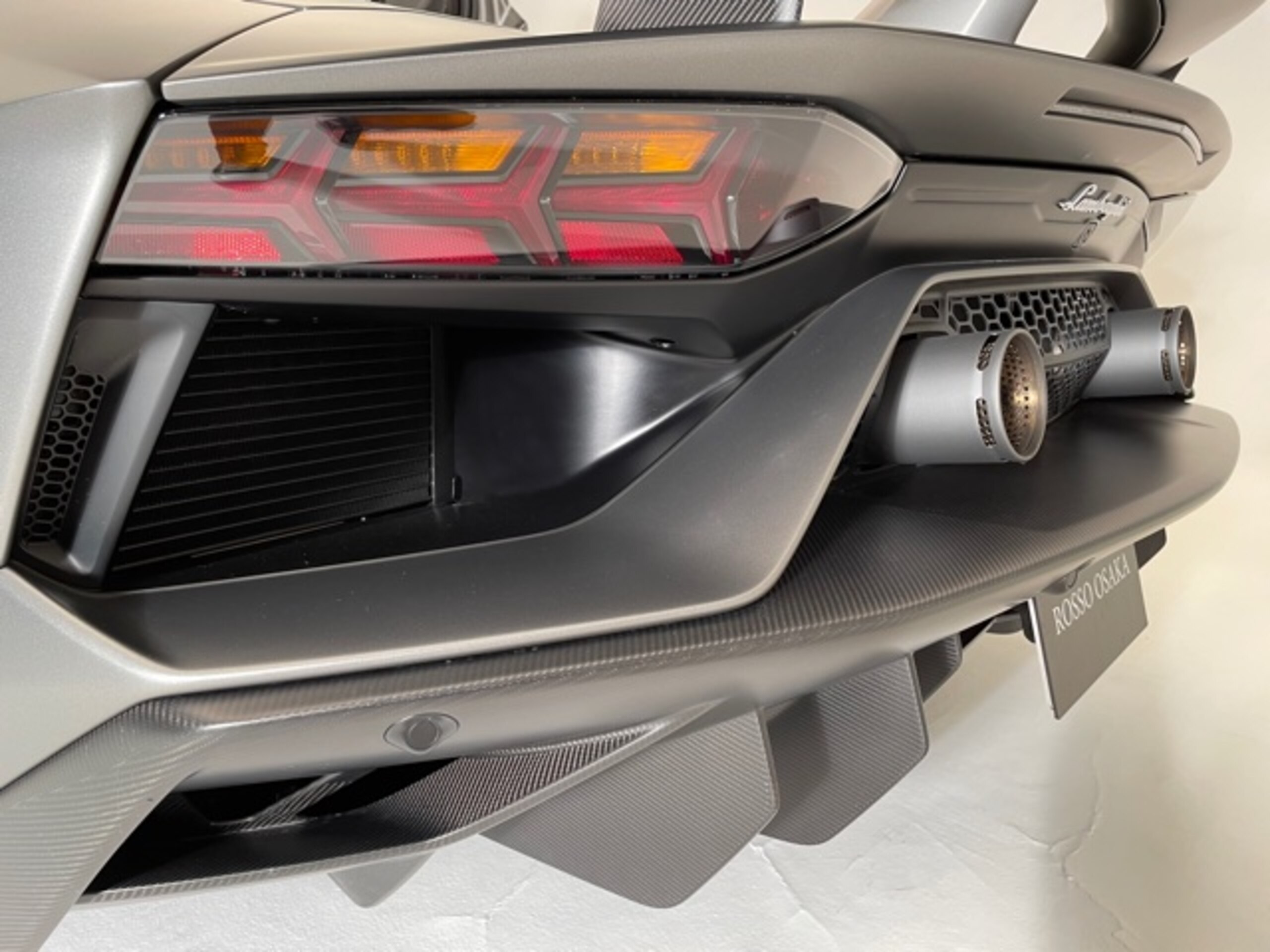 2019 Lamborghini Aventador SVJ — Photo 10 / 15