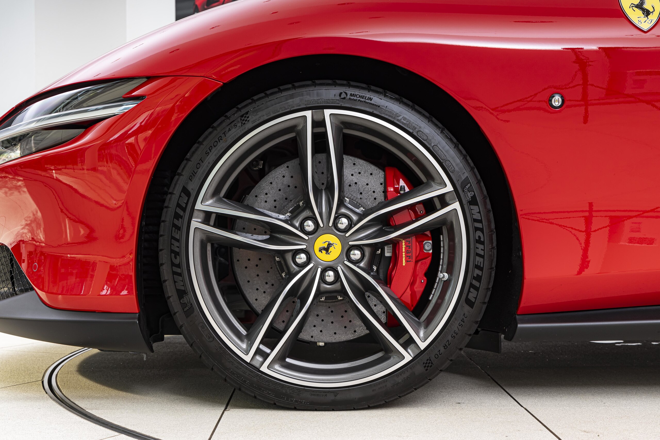 2021 Ferrari Roma — Photo 26 / 26