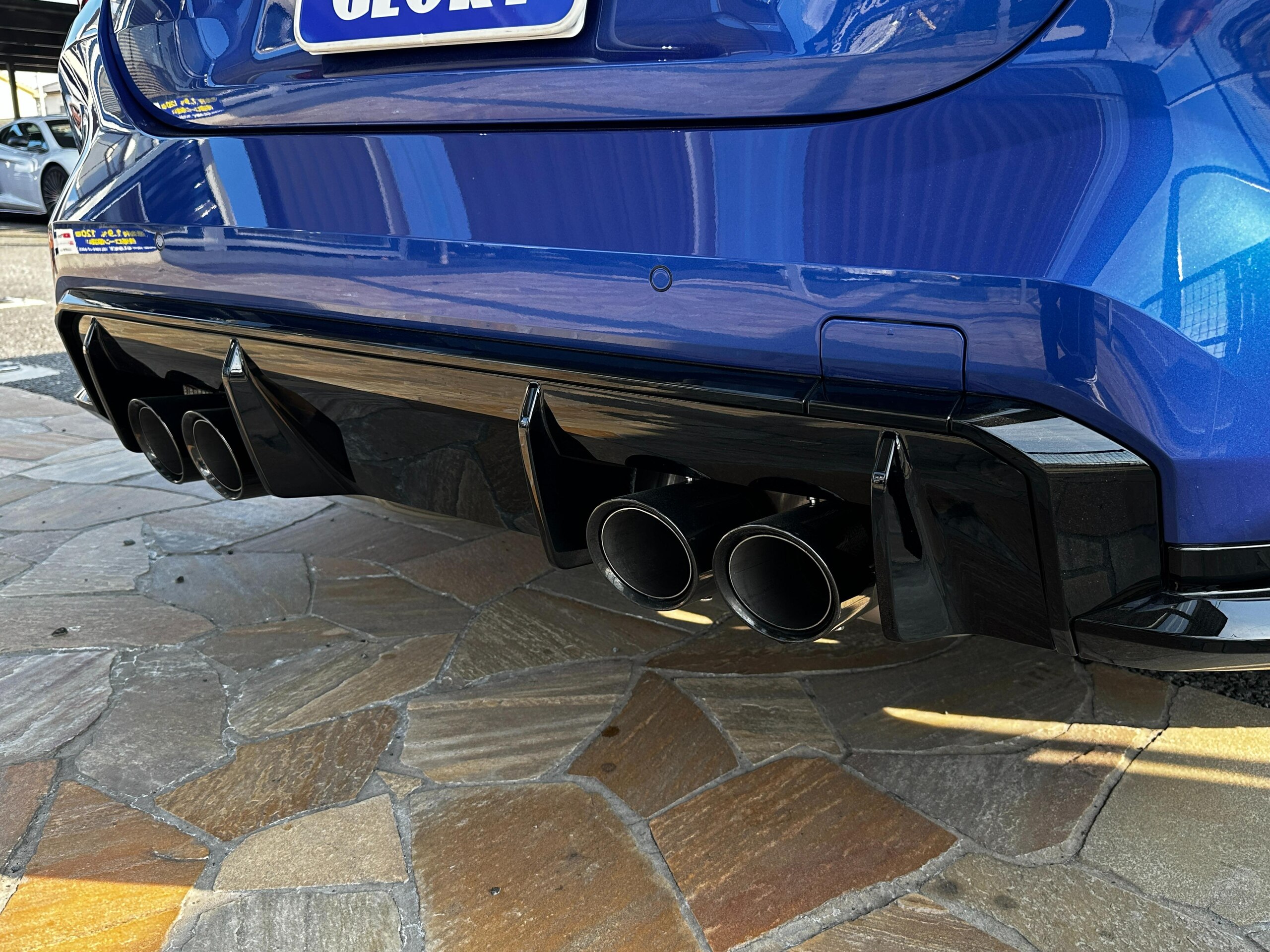 2021 BMW M4 — Photo 13 / 40