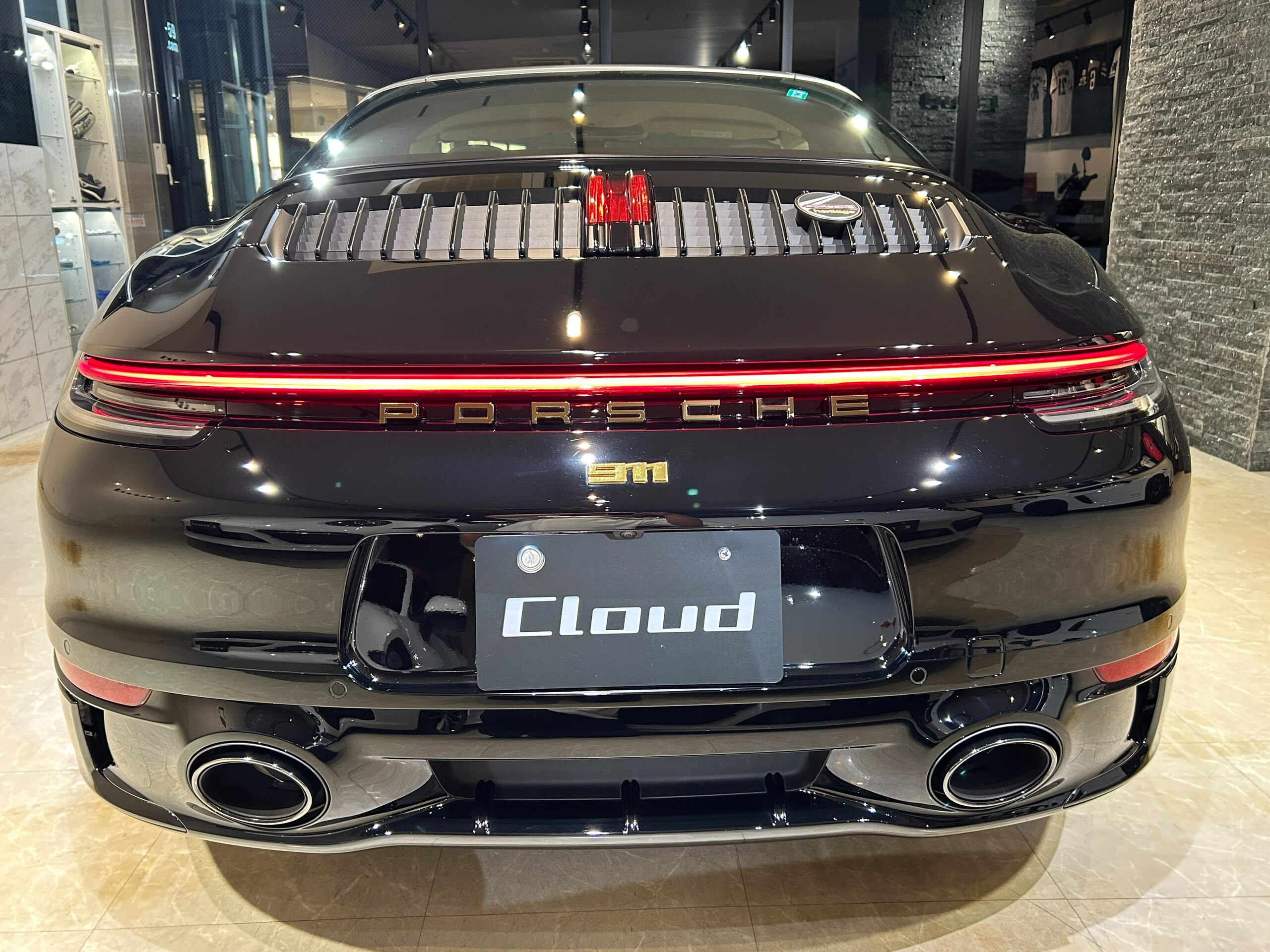 2020 Porsche 911 Targa 4S — Photo 16 / 78