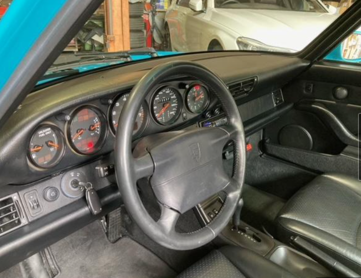 1994 Porsche 911 Carrera — Photo 11 / 22