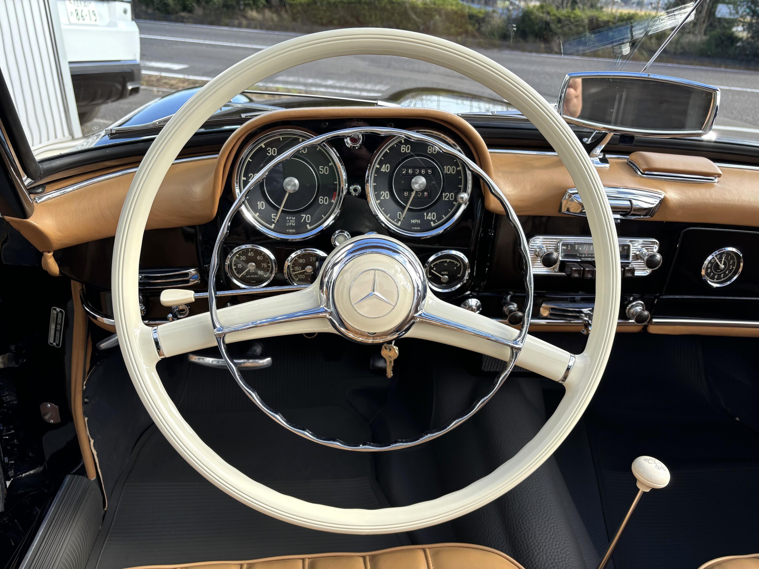 1959 Mercedes Benz 190SL — Photo 12 / 17
