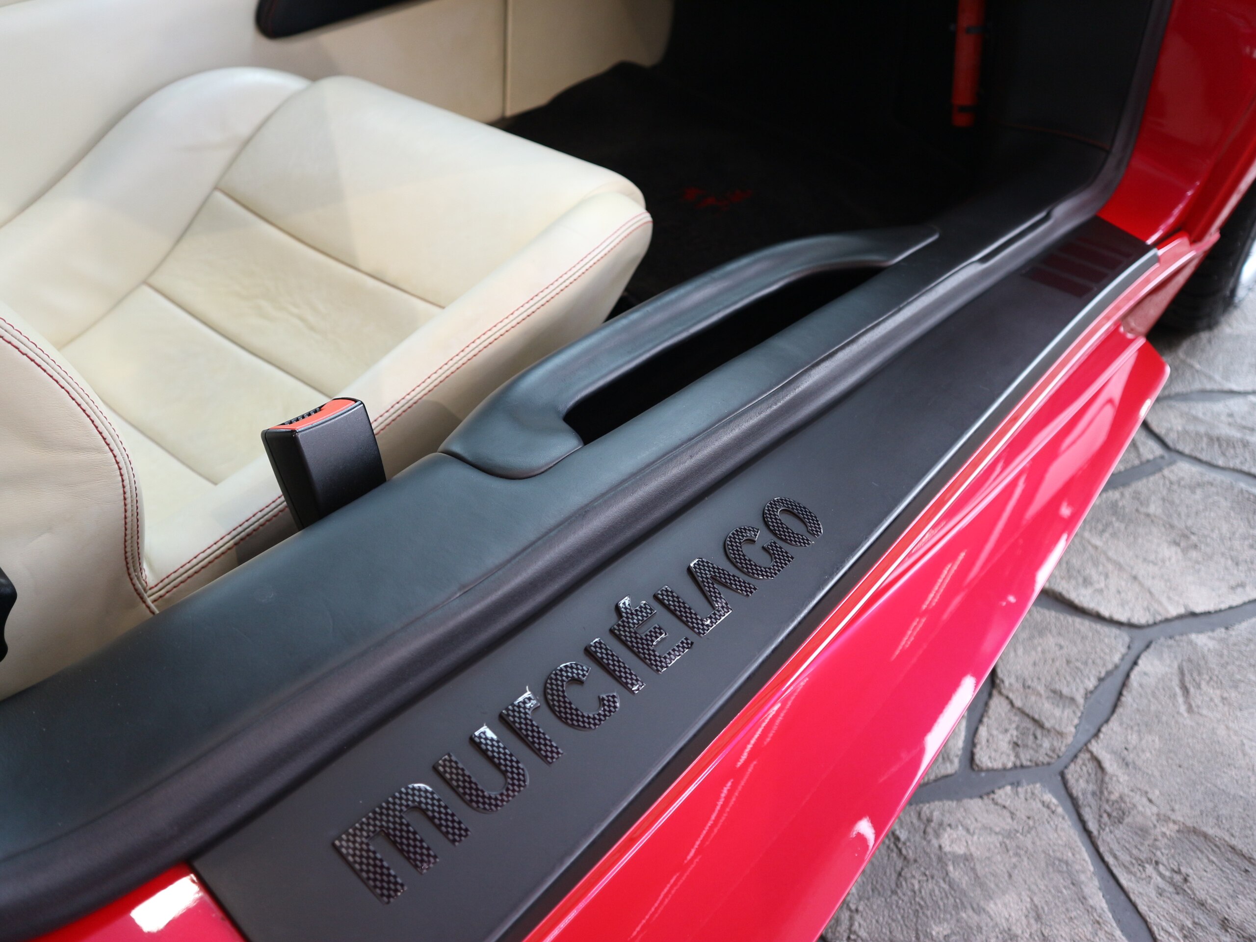 2003 Lamborghini Murcielago — Photo 13 / 17