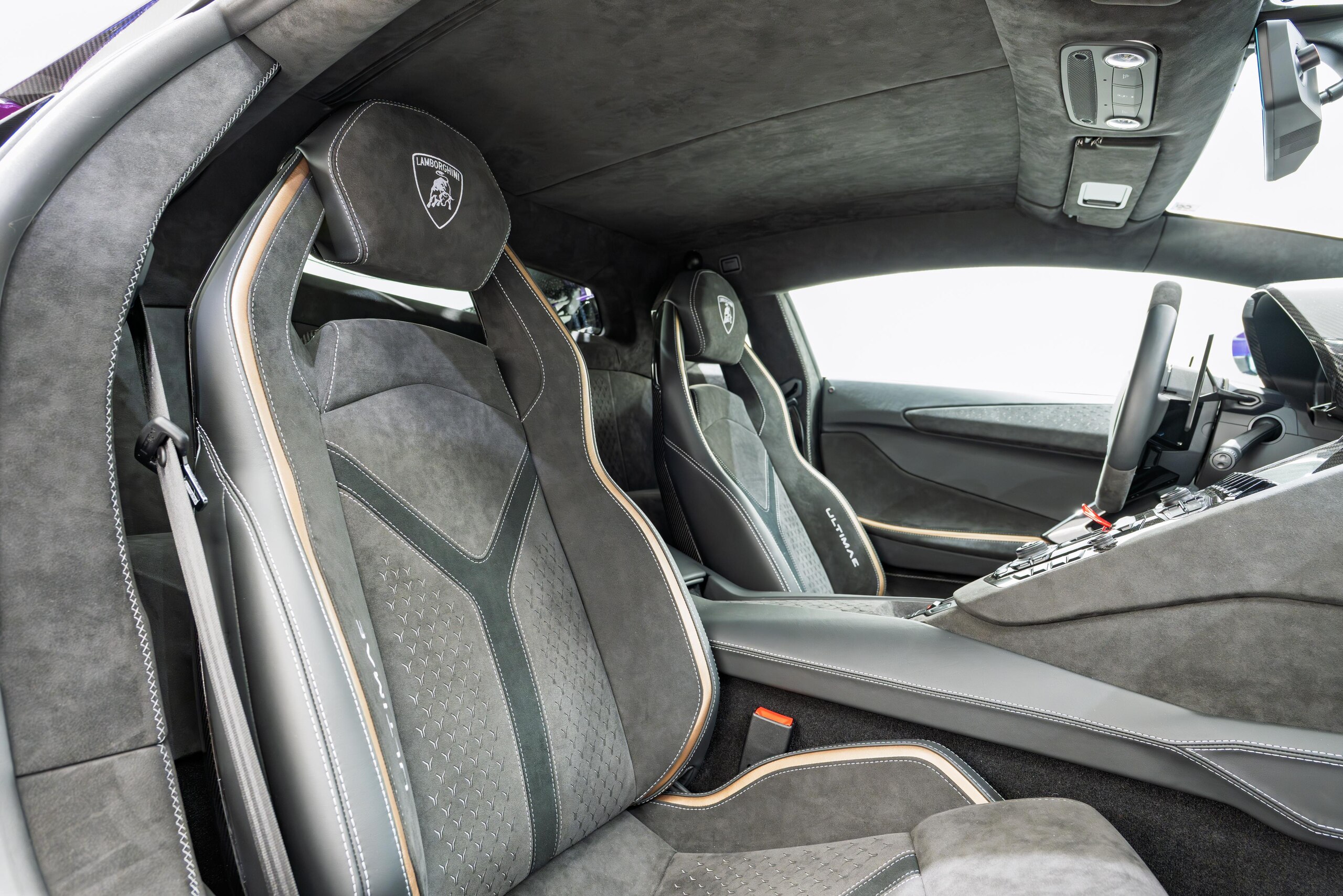 2022 Lamborghini Aventador LP780-4 Ultimae — Photo 17 / 28