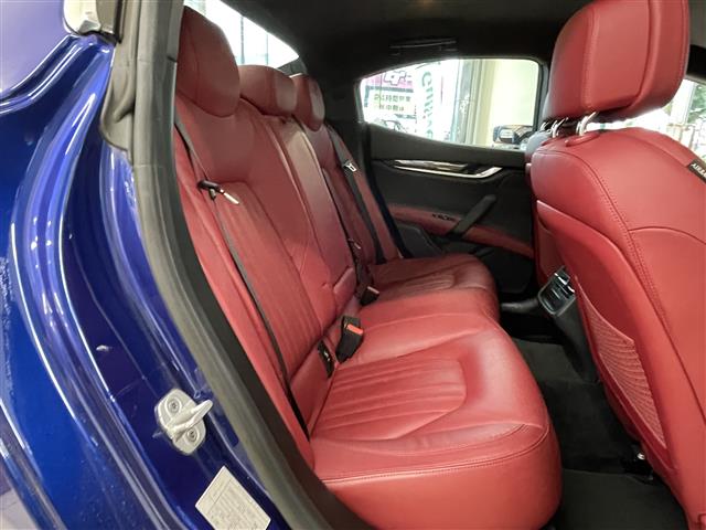 2014 Maserati Ghibli — Photo 21 / 25