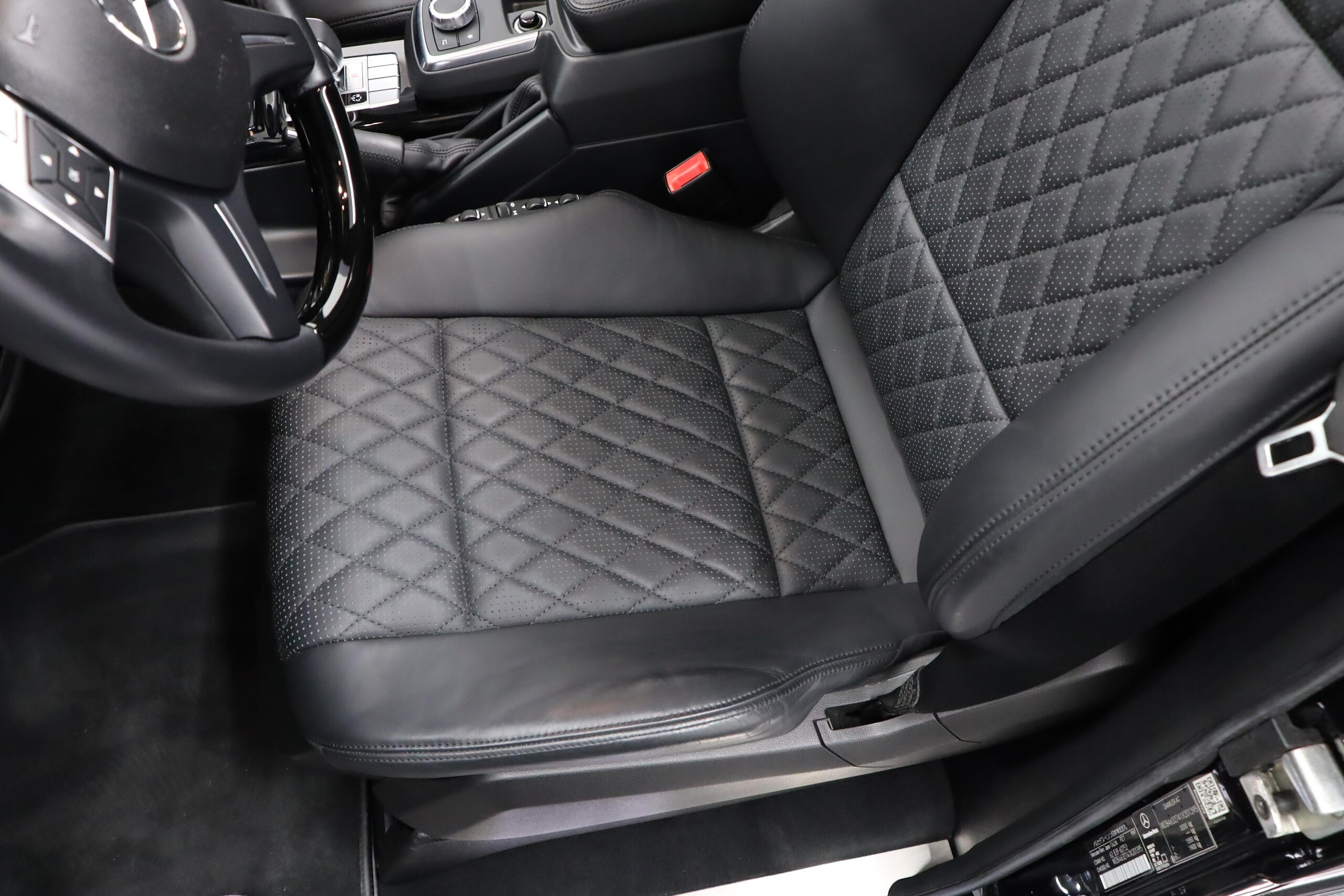 2012 Mercedes Benz G65 AMG — Photo 9 / 27