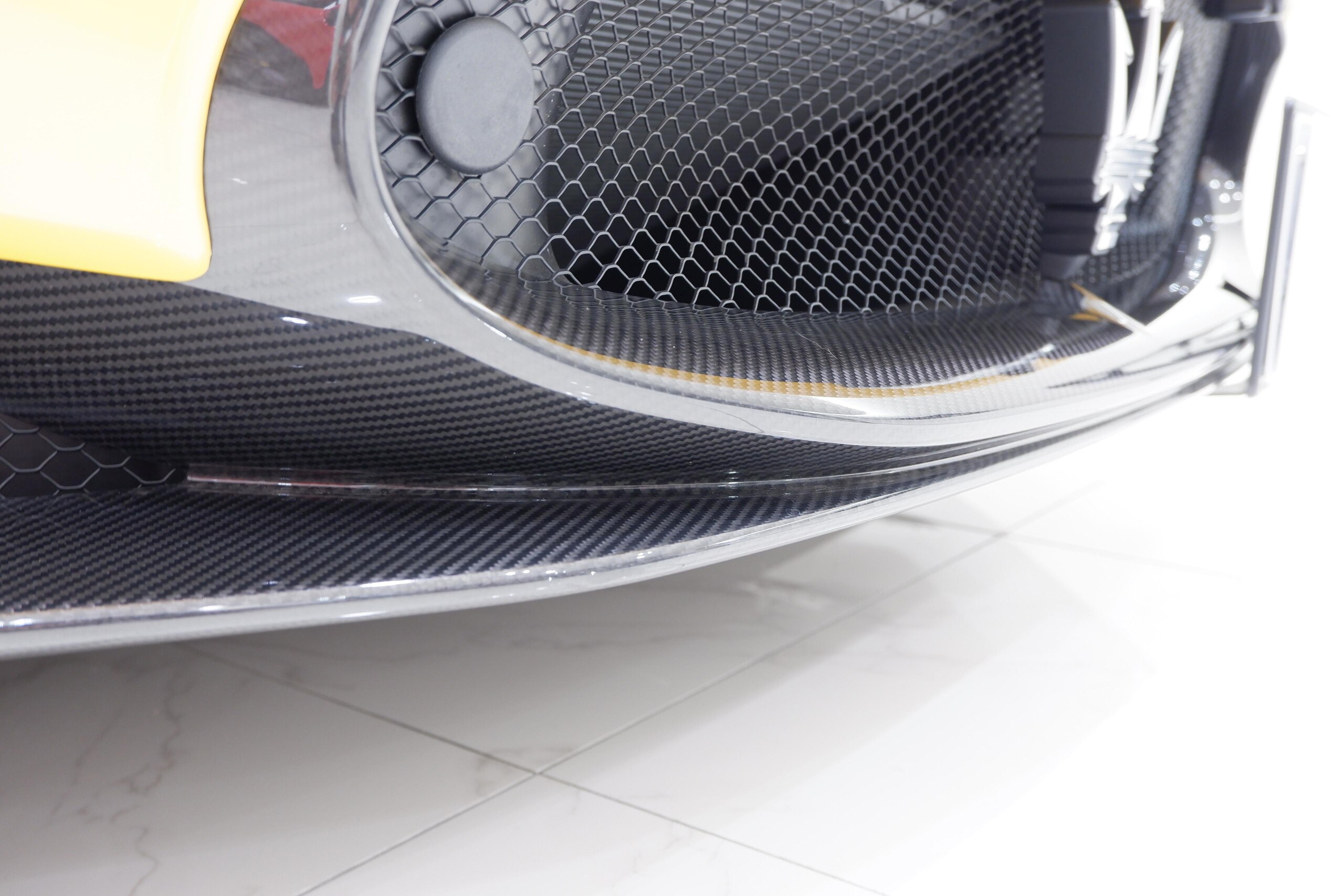 2022 Maserati MC20 — Photo 10 / 15