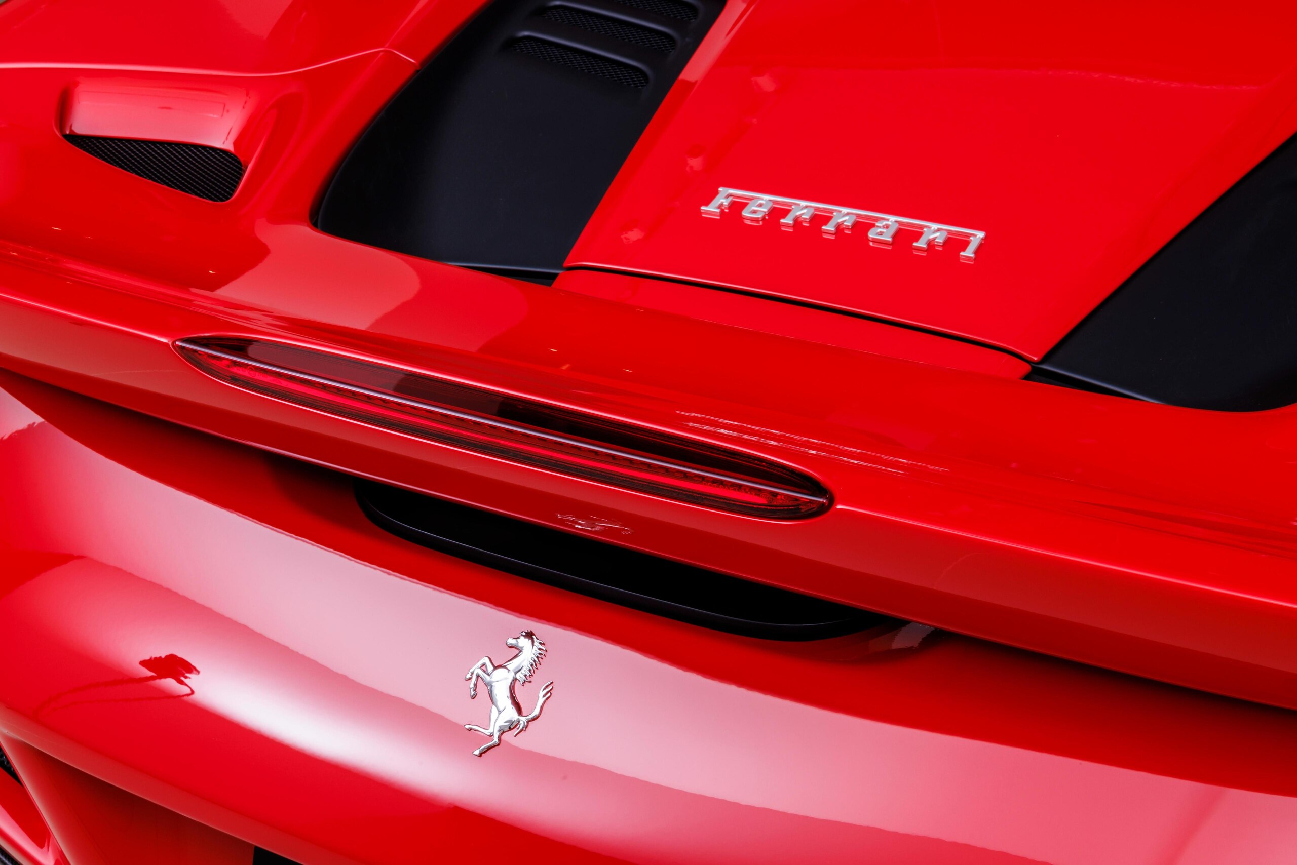 2022 Ferrari F8 Spider — Photo 38 / 42