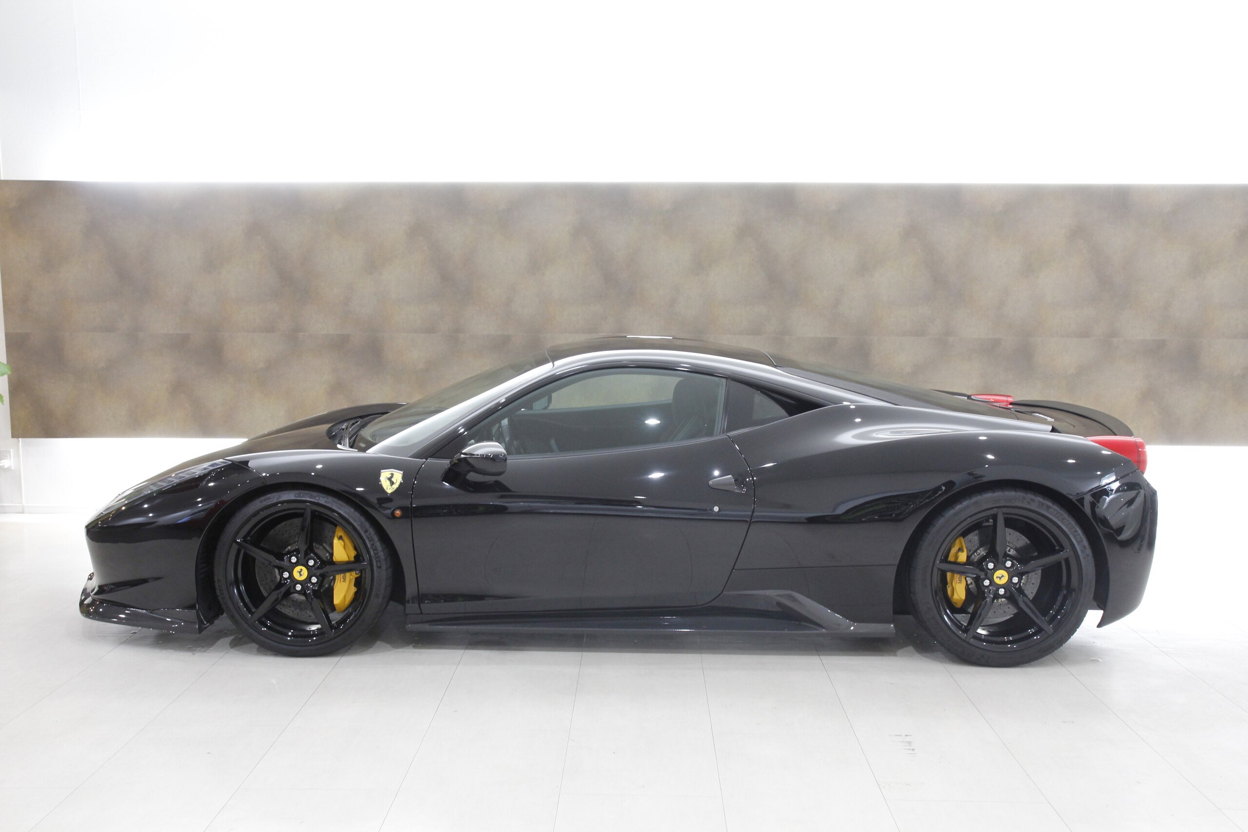 2012 Ferrari 458 Italia F1 DCT for sale in Japan