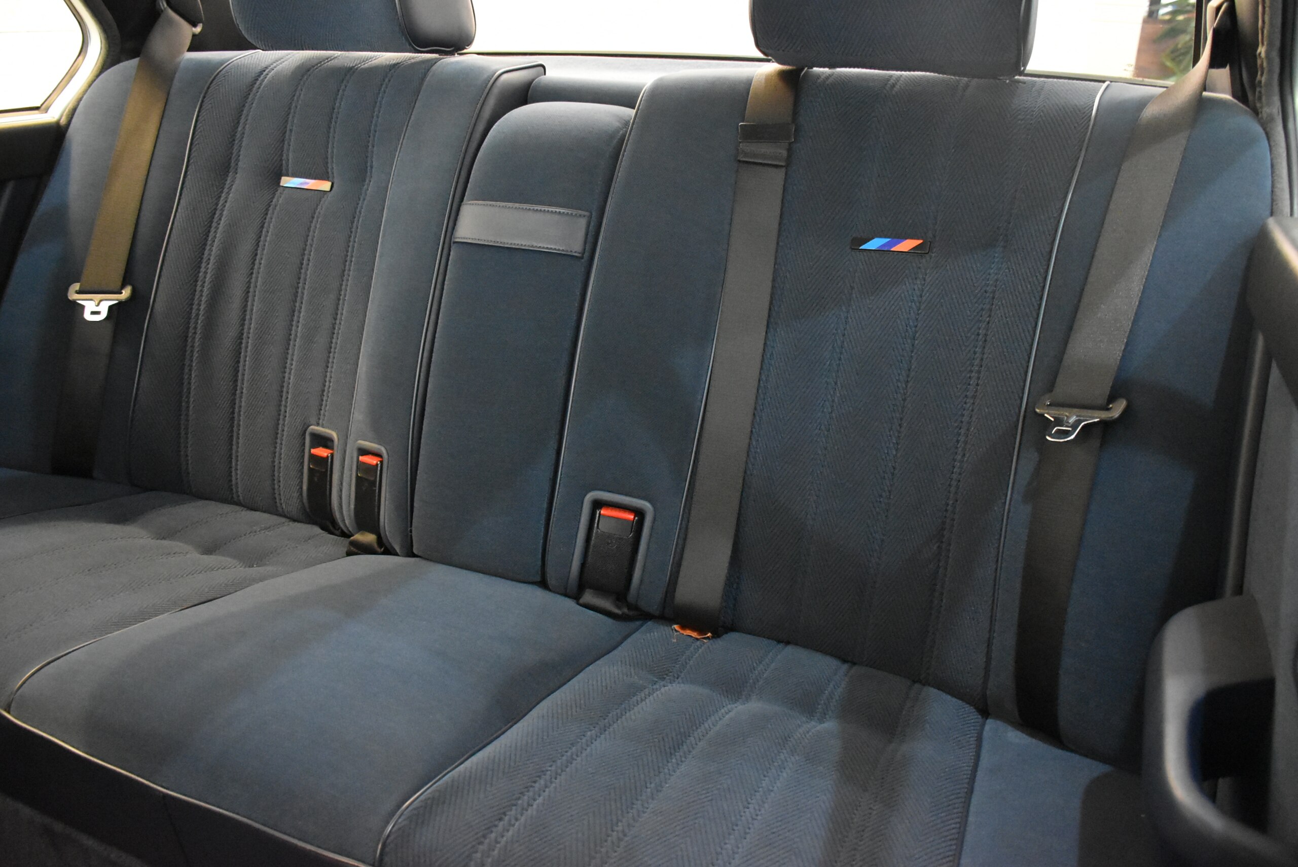 1986 BMW M535i — Photo 13 / 19
