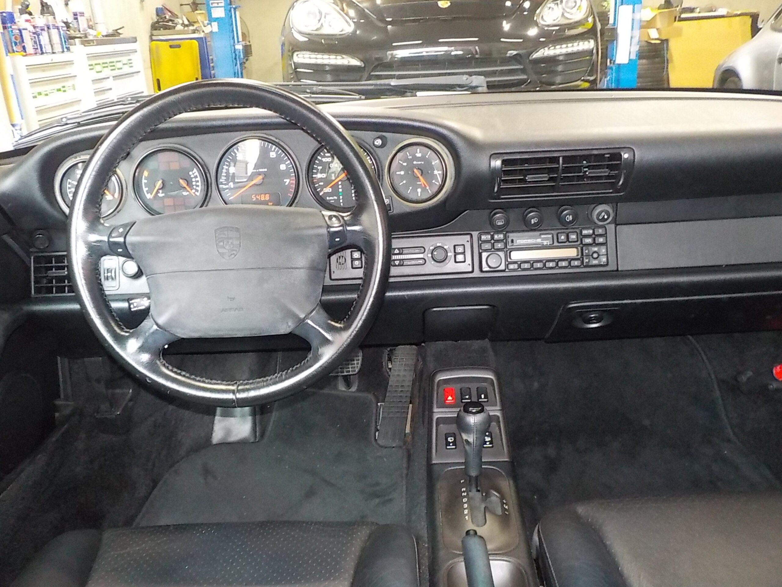 1997 Porsche 911 Carrera — Photo 8 / 15