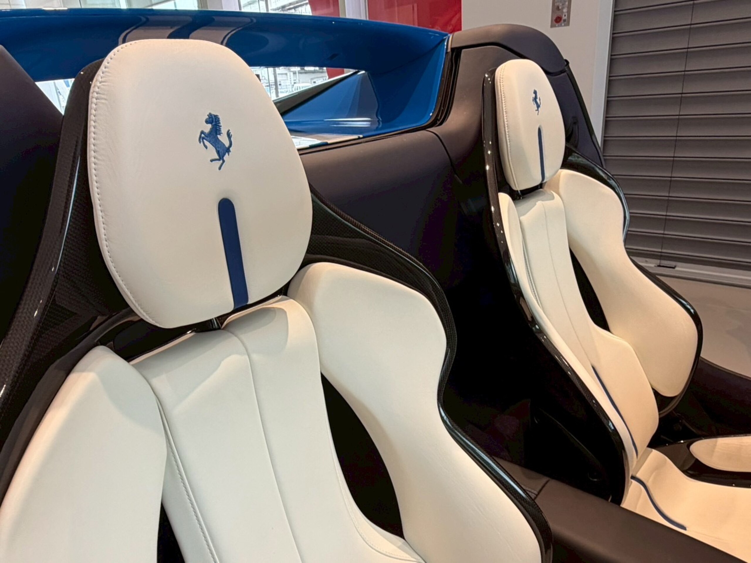 2025 Ferrari 296GTS — Photo 12 / 16