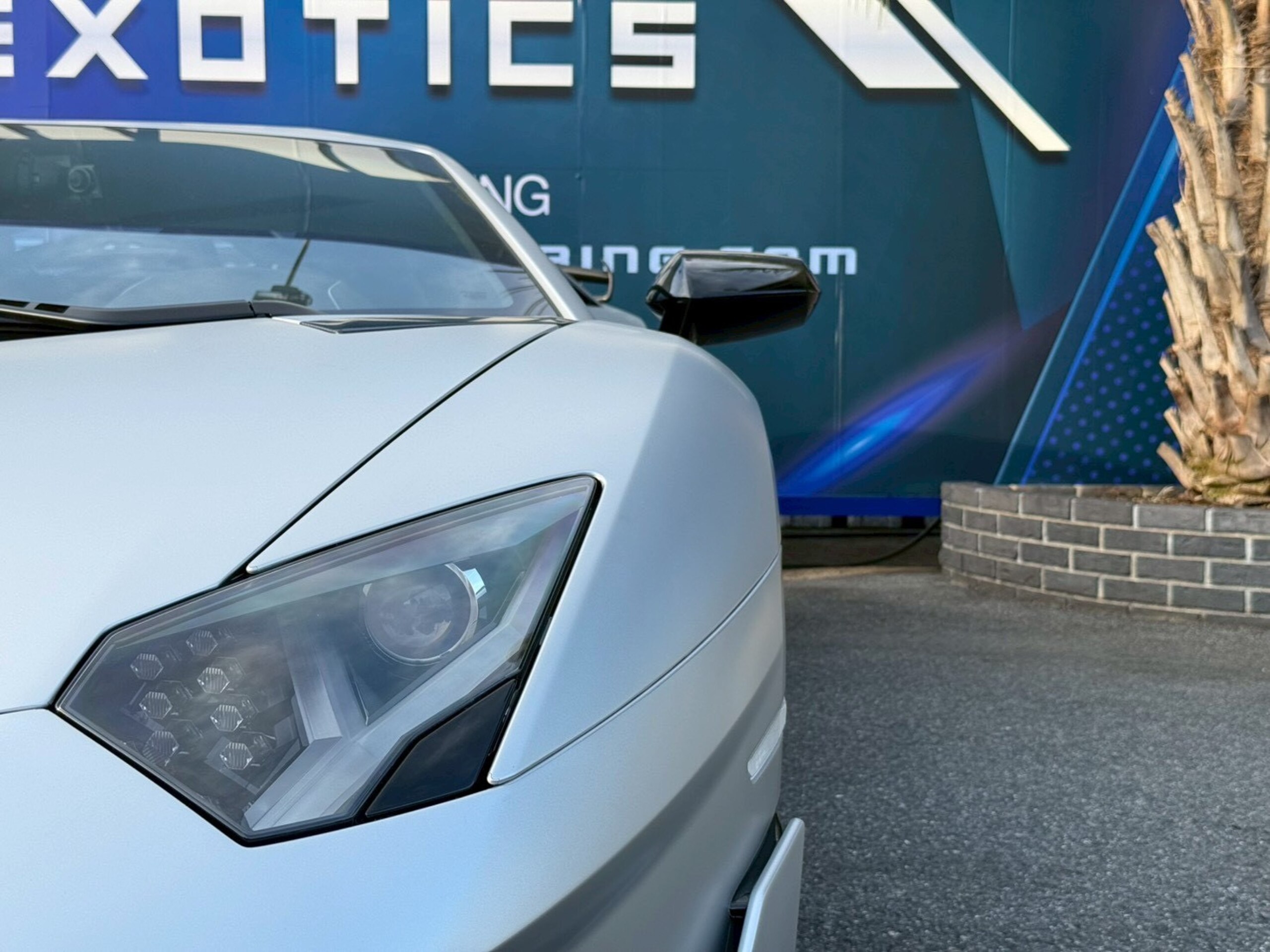 2019 Lamborghini Aventador SVJ — Photo 23 / 41