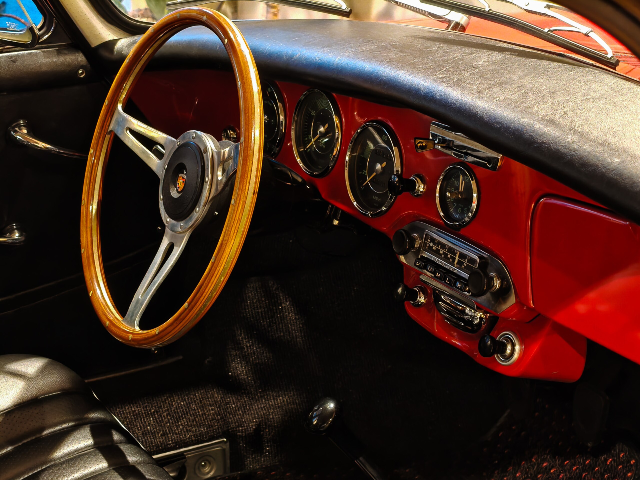 1964 Porsche 356 — Photo 11 / 18