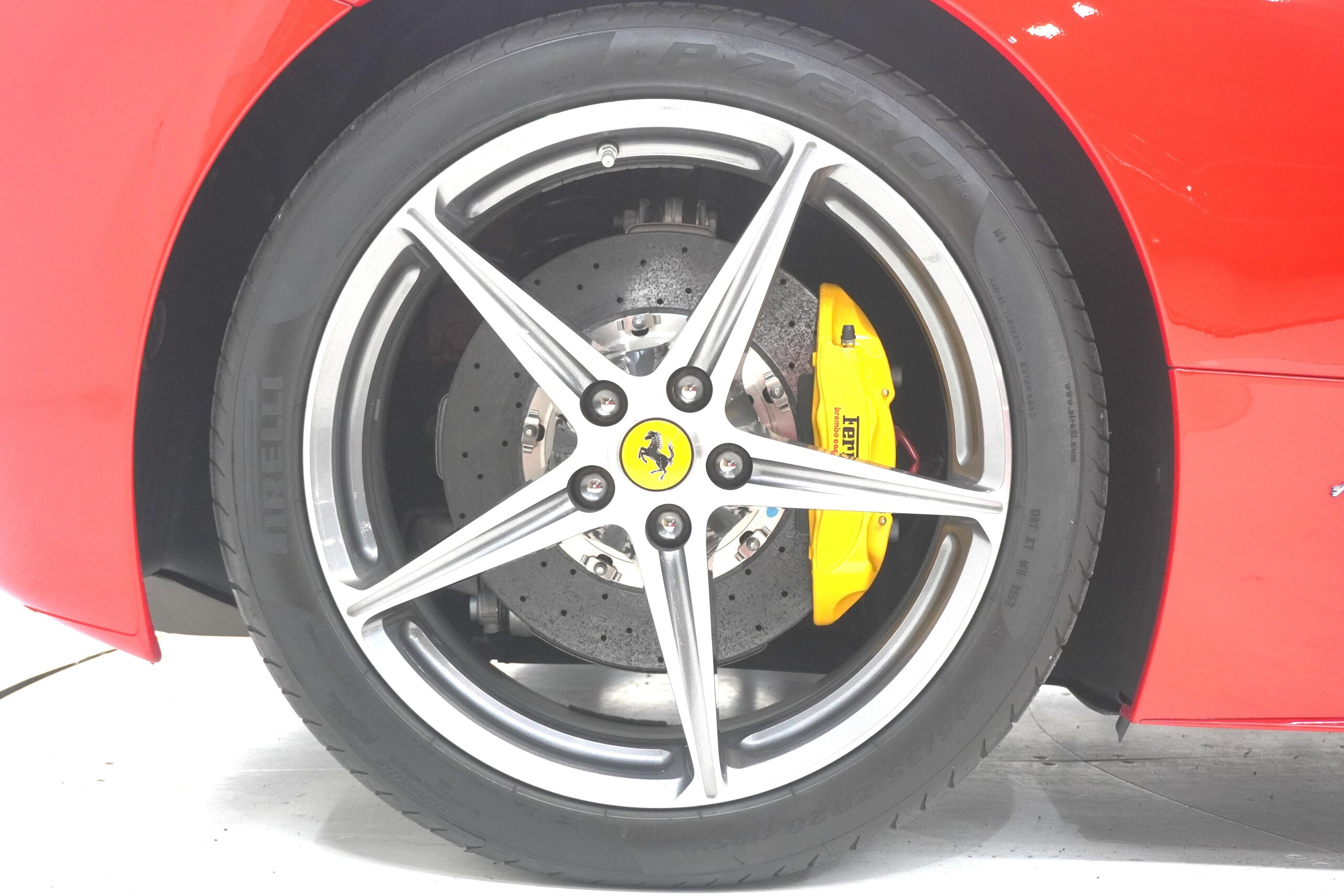 2013 Ferrari 458 Italia F1 DCT — Photo 20 / 22