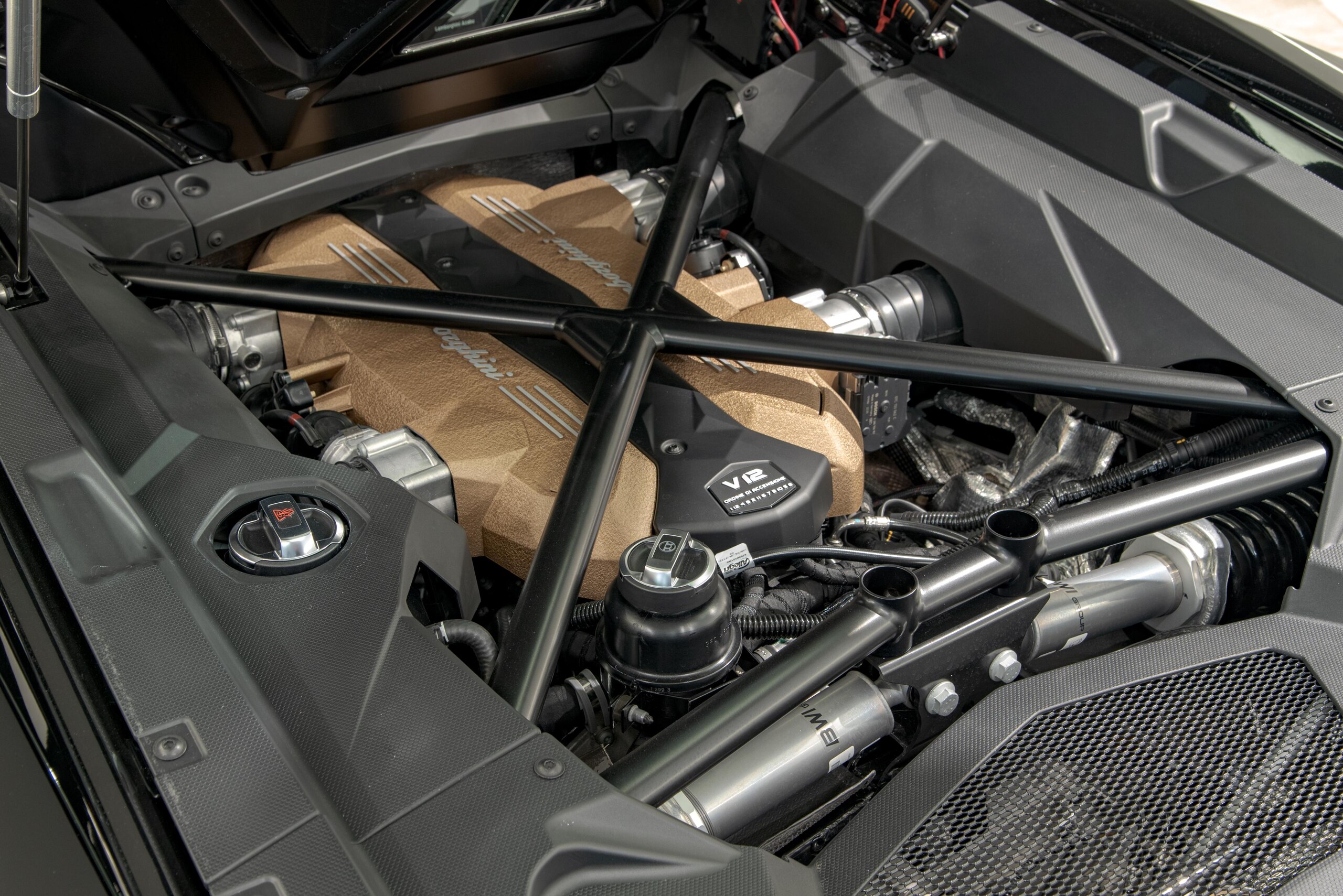 2022 Lamborghini Aventador Roadster LP780-4 Ultimae — Photo 26 / 27
