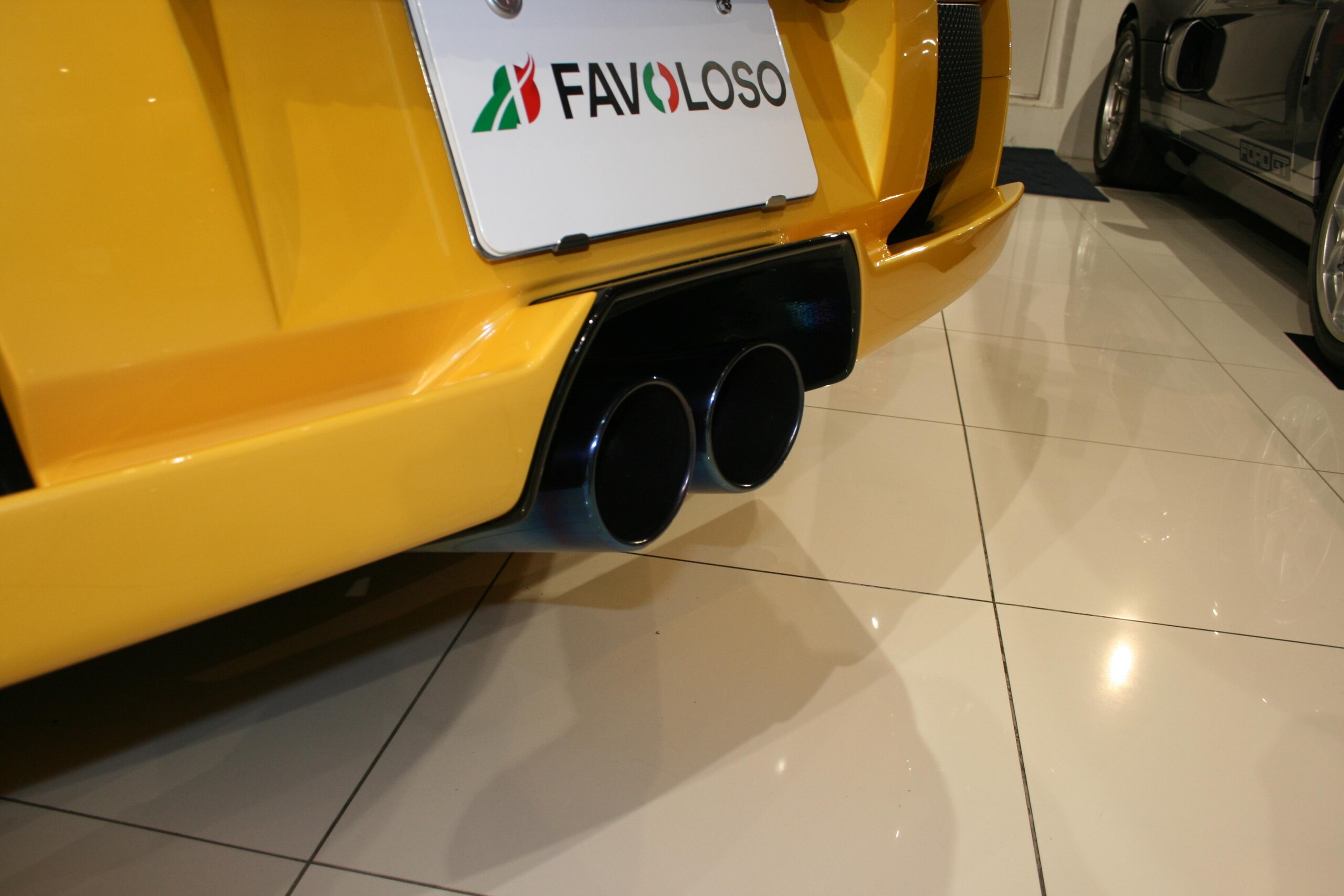 2002 Lamborghini Murcielago — Photo 9 / 11