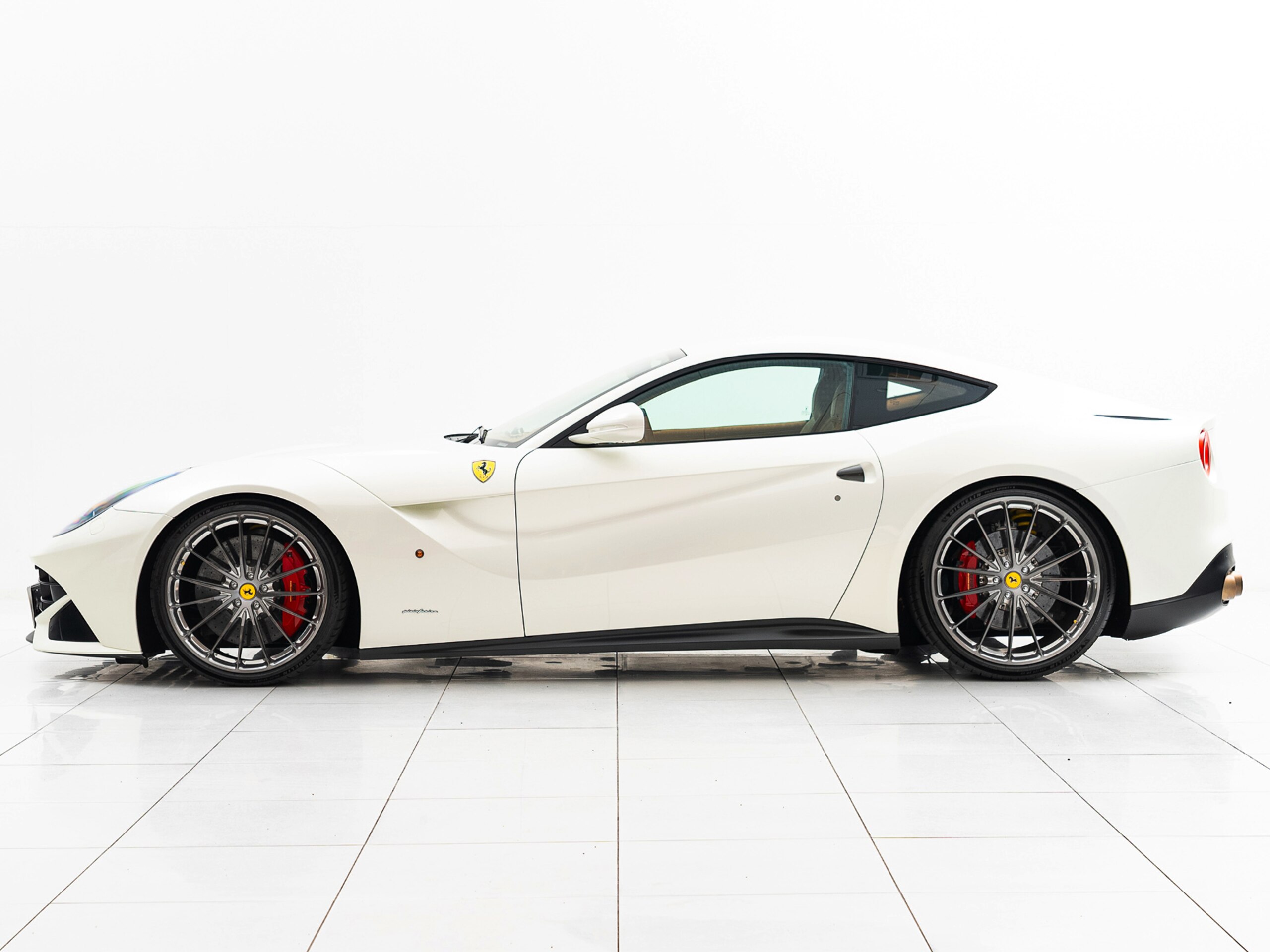2014 Ferrari F12 Berlinetta — Photo 14 / 42
