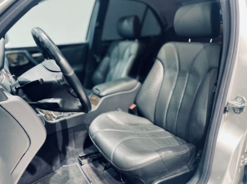 2001 Mercedes Benz E55 AMG — Photo 12 / 19