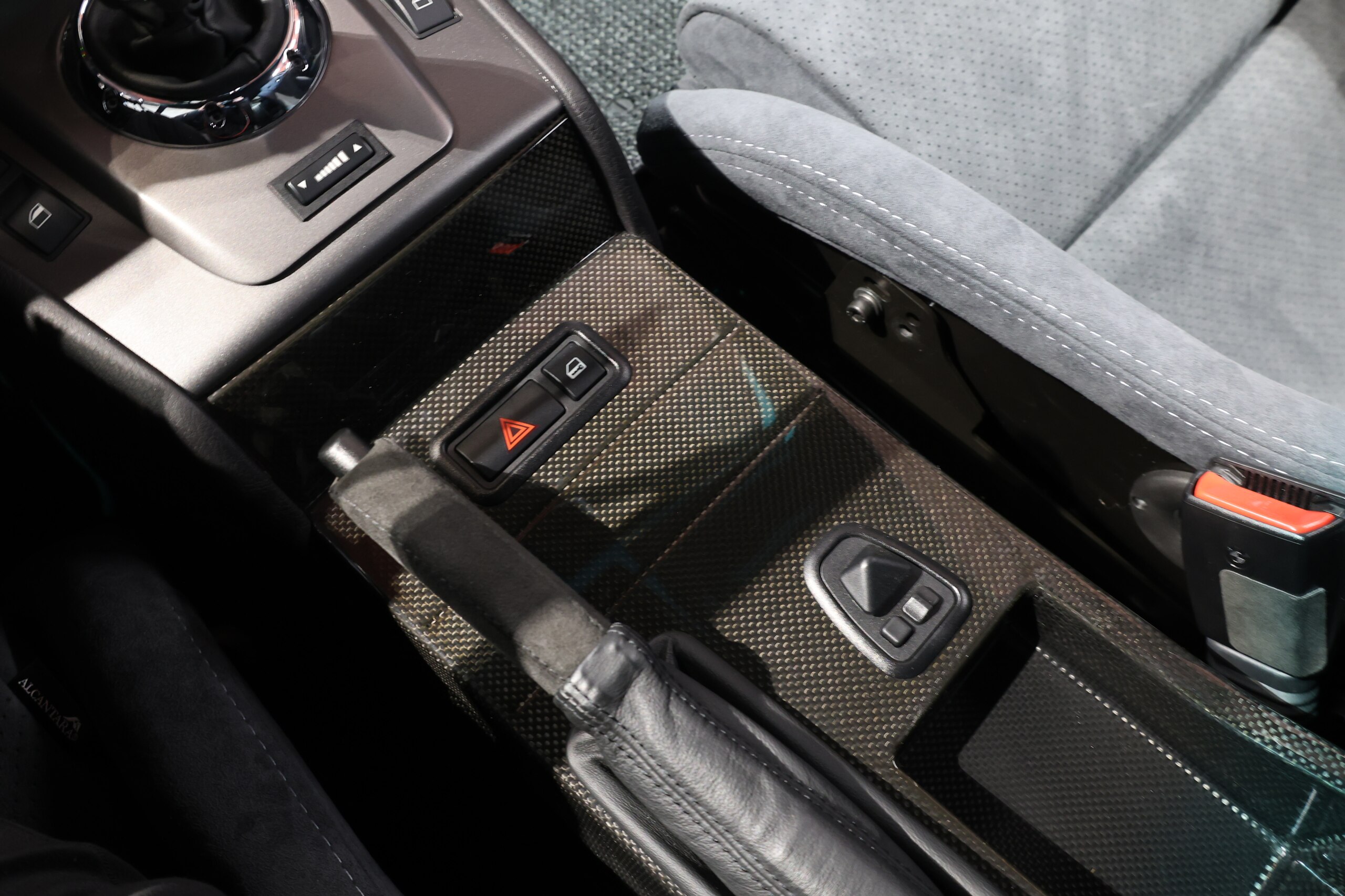 2003 BMW M3 CSL — Photo 42 / 46