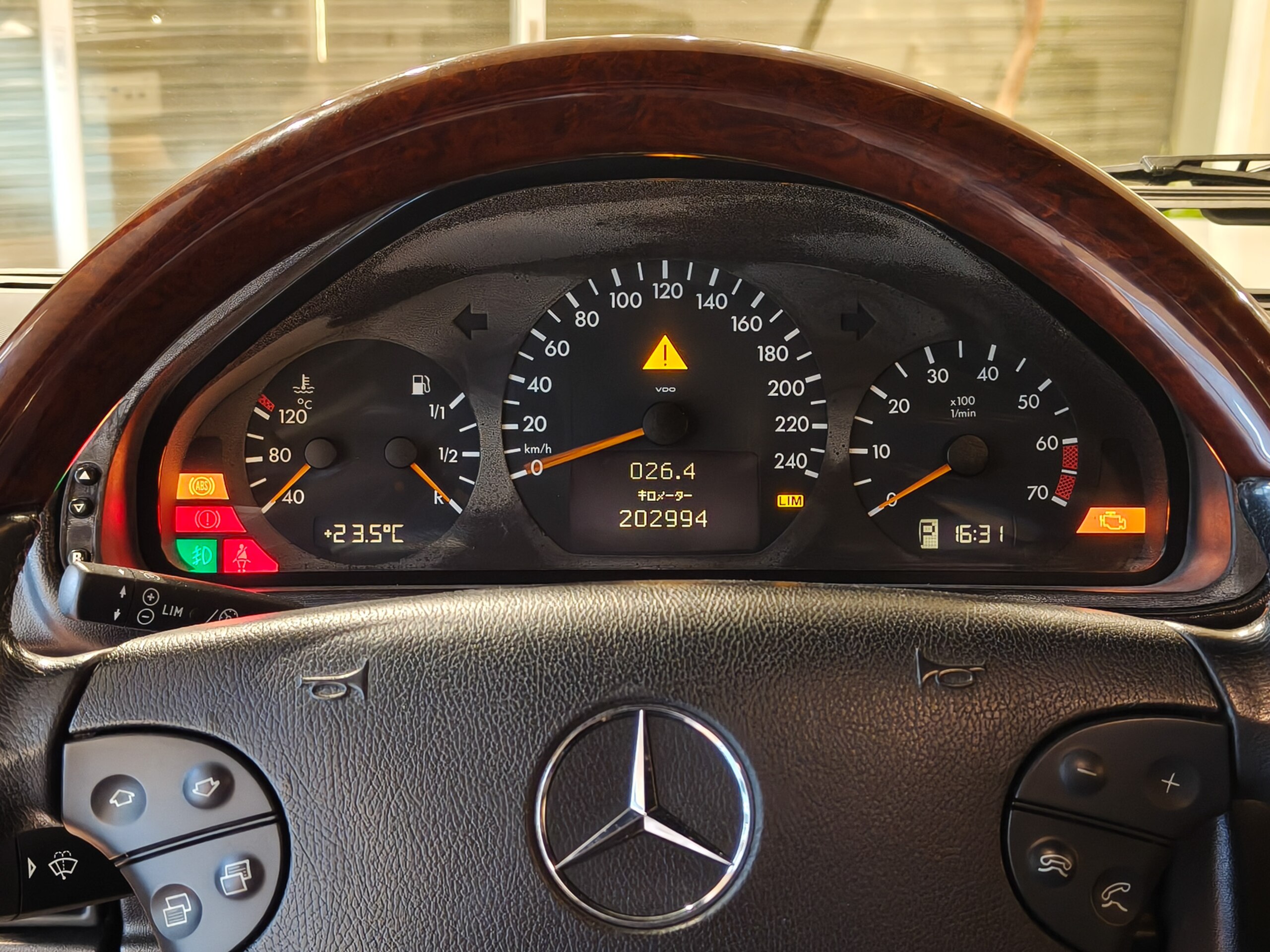 1999 Mercedes Benz G320 — Photo 11 / 21