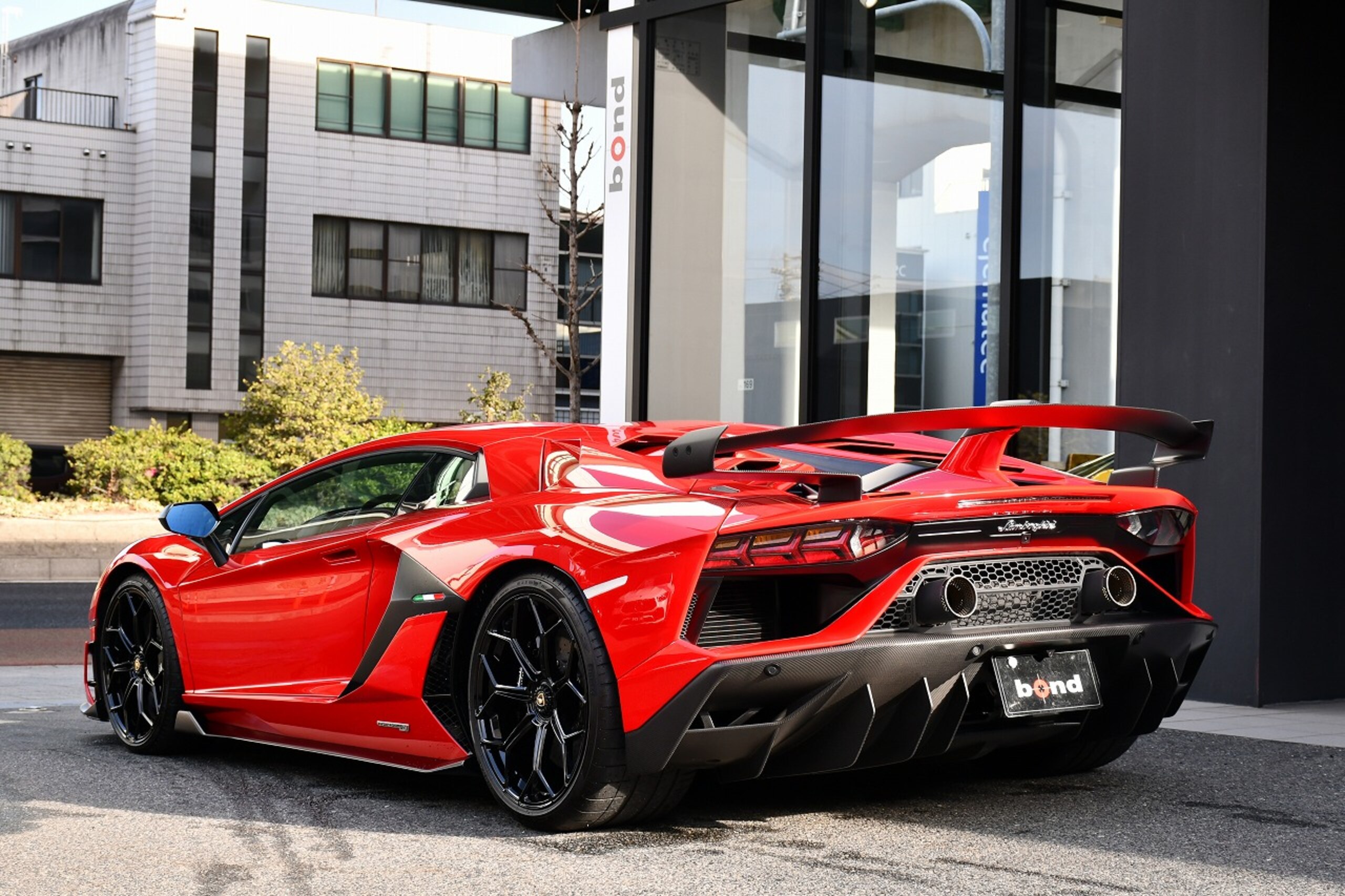 2019 Lamborghini Aventador SVJ — Photo 9 / 46