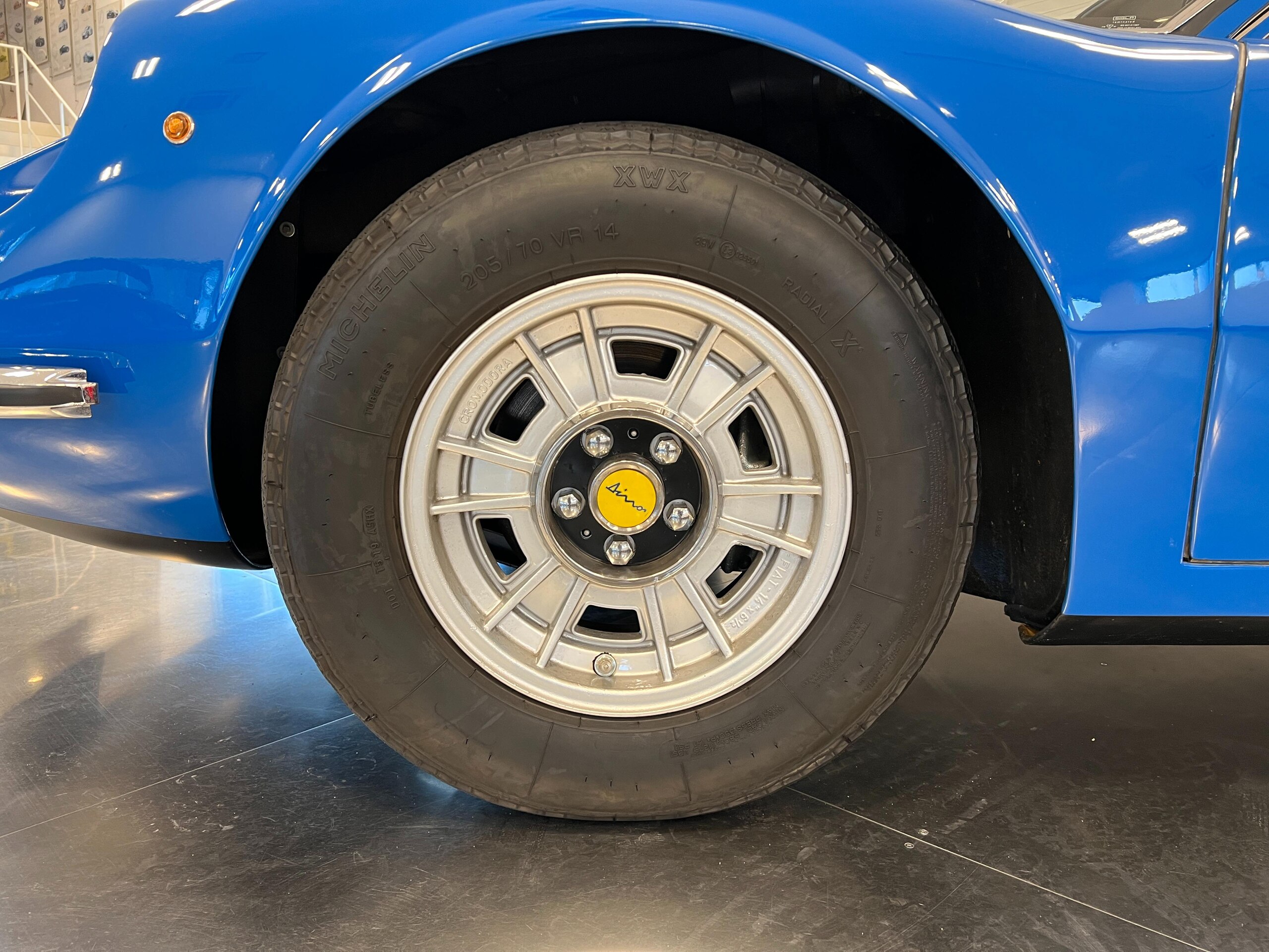 1971 Ferrari DINO 246GT — Photo 12 / 15