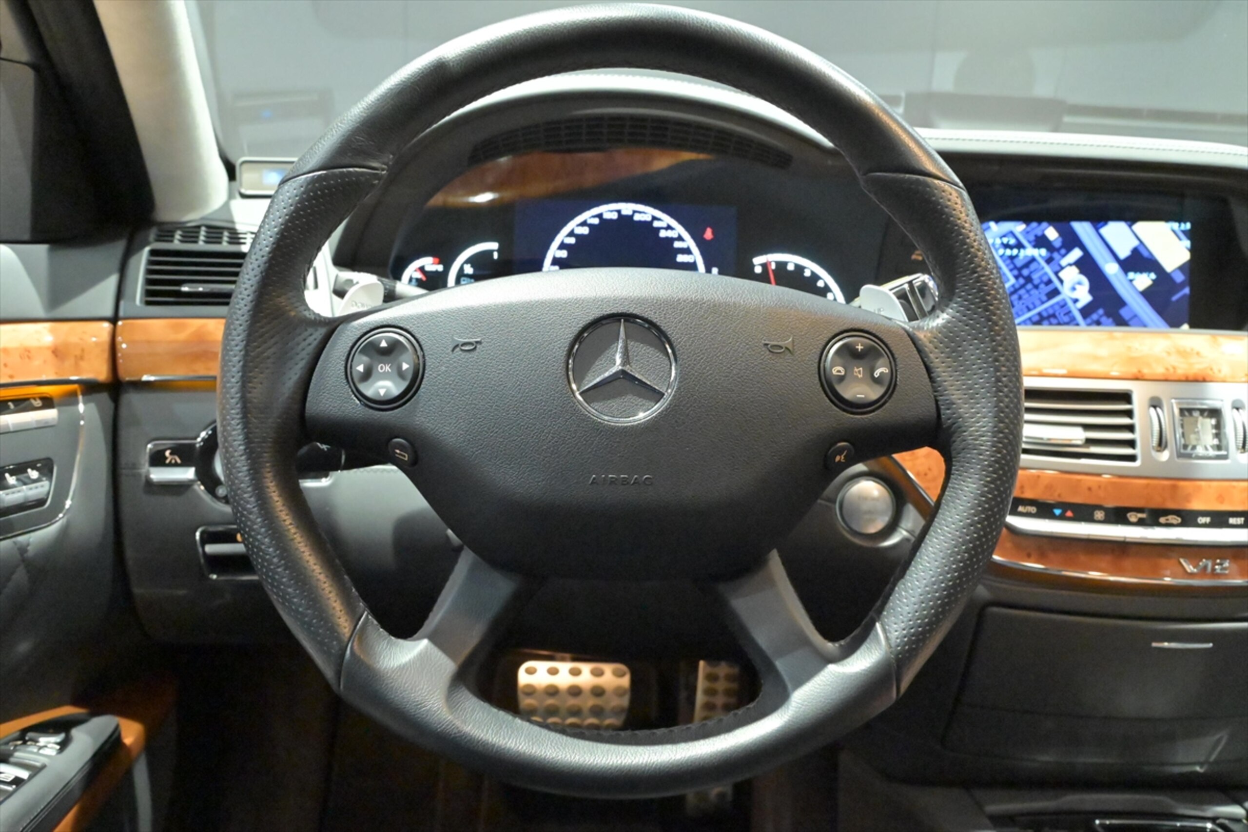 2009 Mercedes Benz S65 AMG Long — Photo 7 / 17