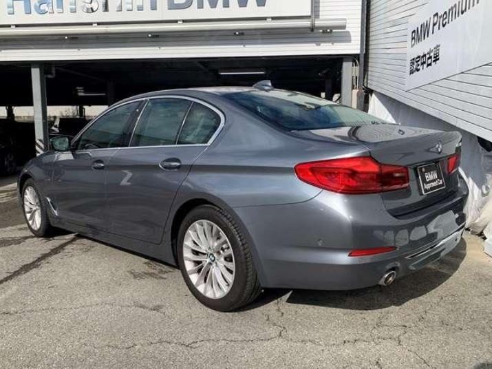 2017 BMW 530i Luxury for sale in Japan