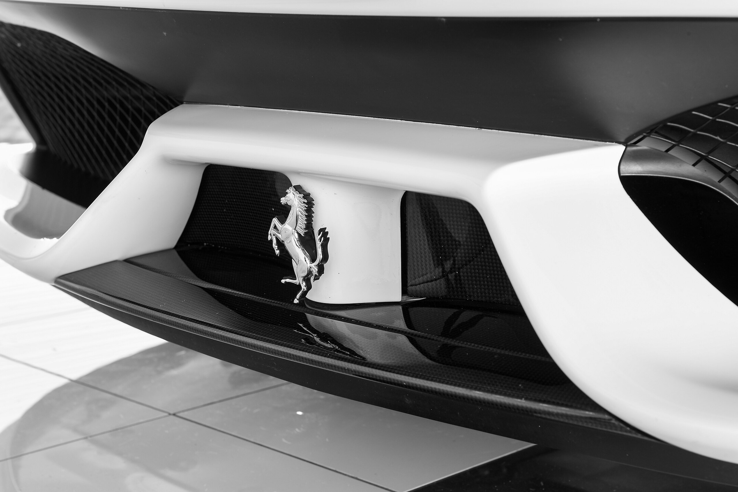 2014 Ferrari 458 Speciale — Photo 6 / 15