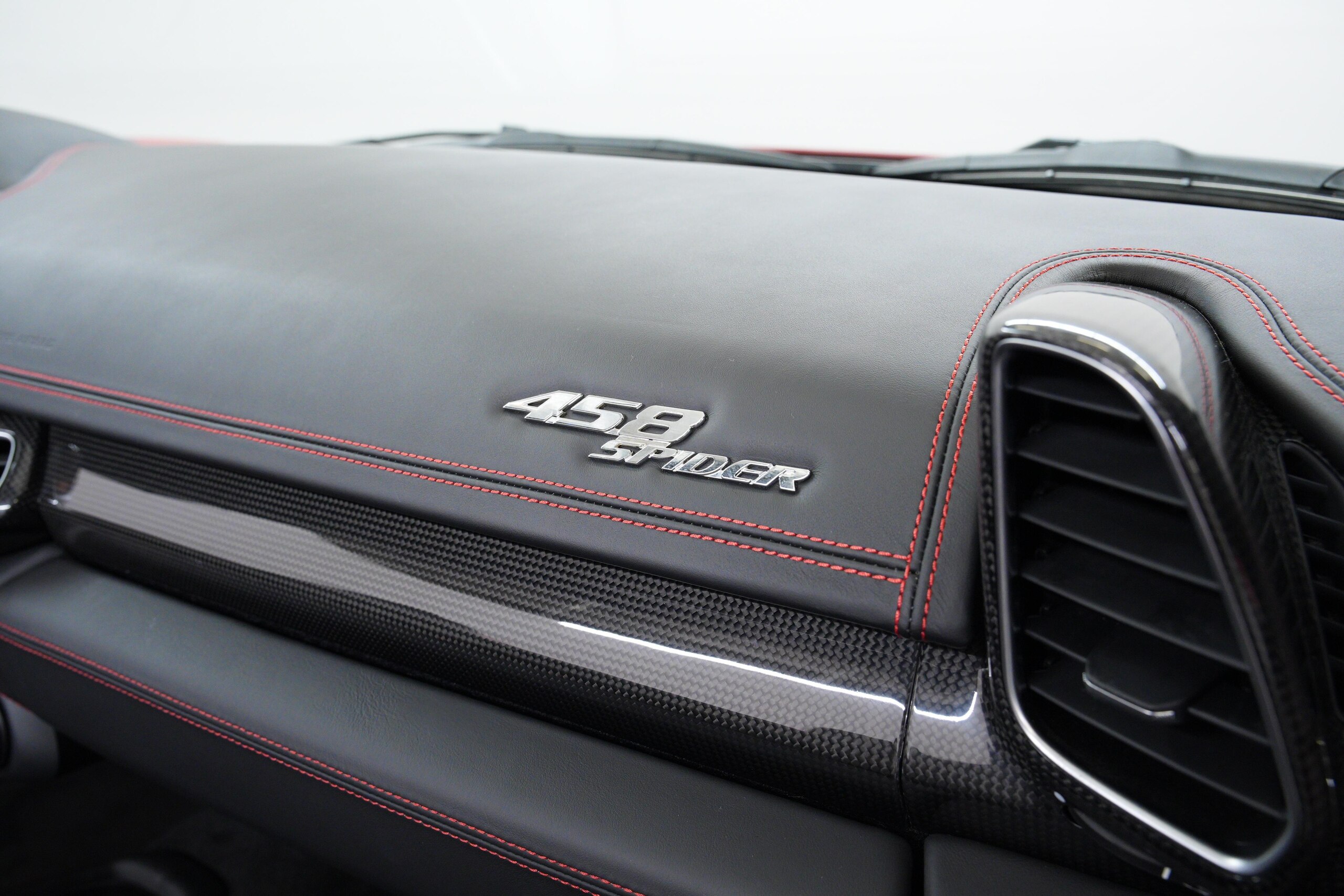 2013 Ferrari 458 Spider — Photo 20 / 41
