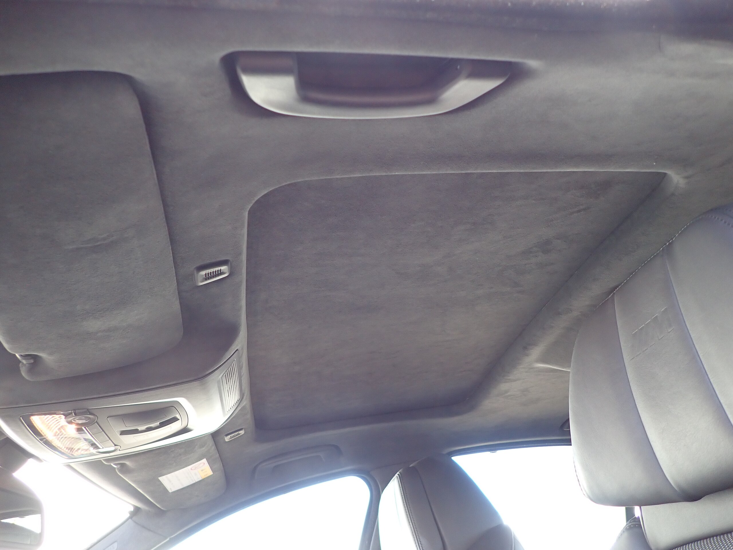 2012 BMW M5 — Photo 17 / 20