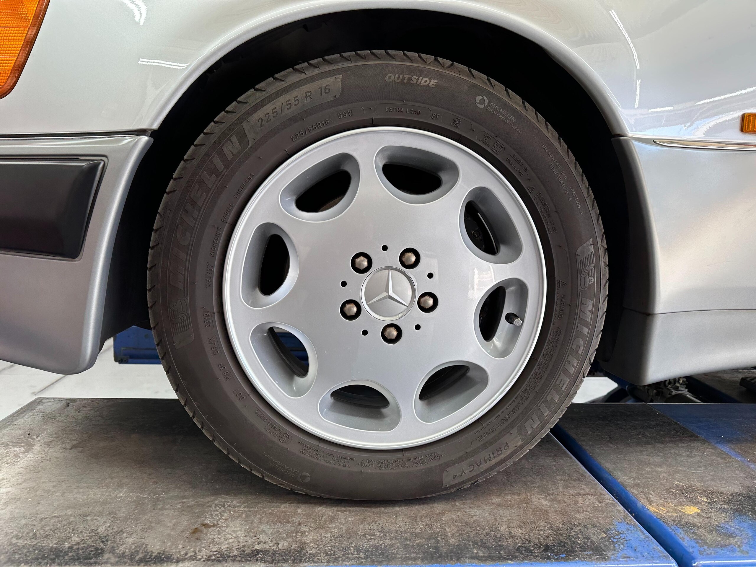 1993 Mercedes Benz 500E — Photo 19 / 22