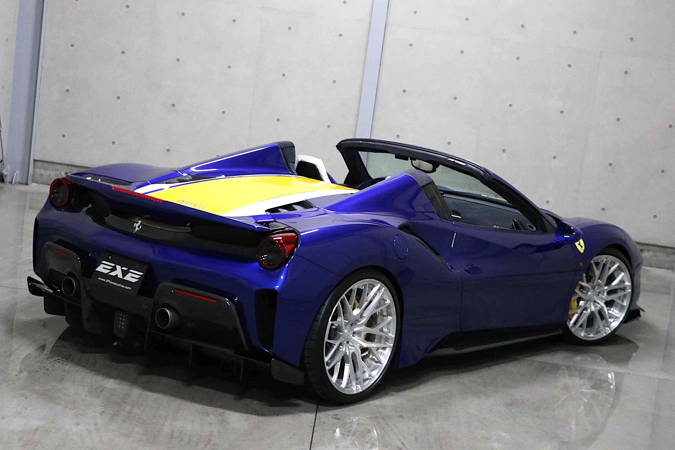 2020 Ferrari 488 Pista Spider — Photo 6 / 21