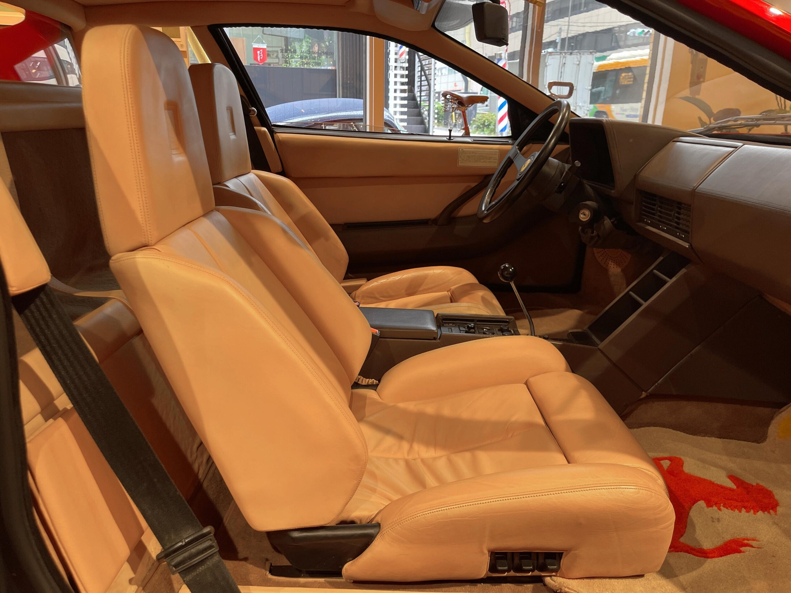 1988 Ferrari Testarossa — Photo 12 / 21
