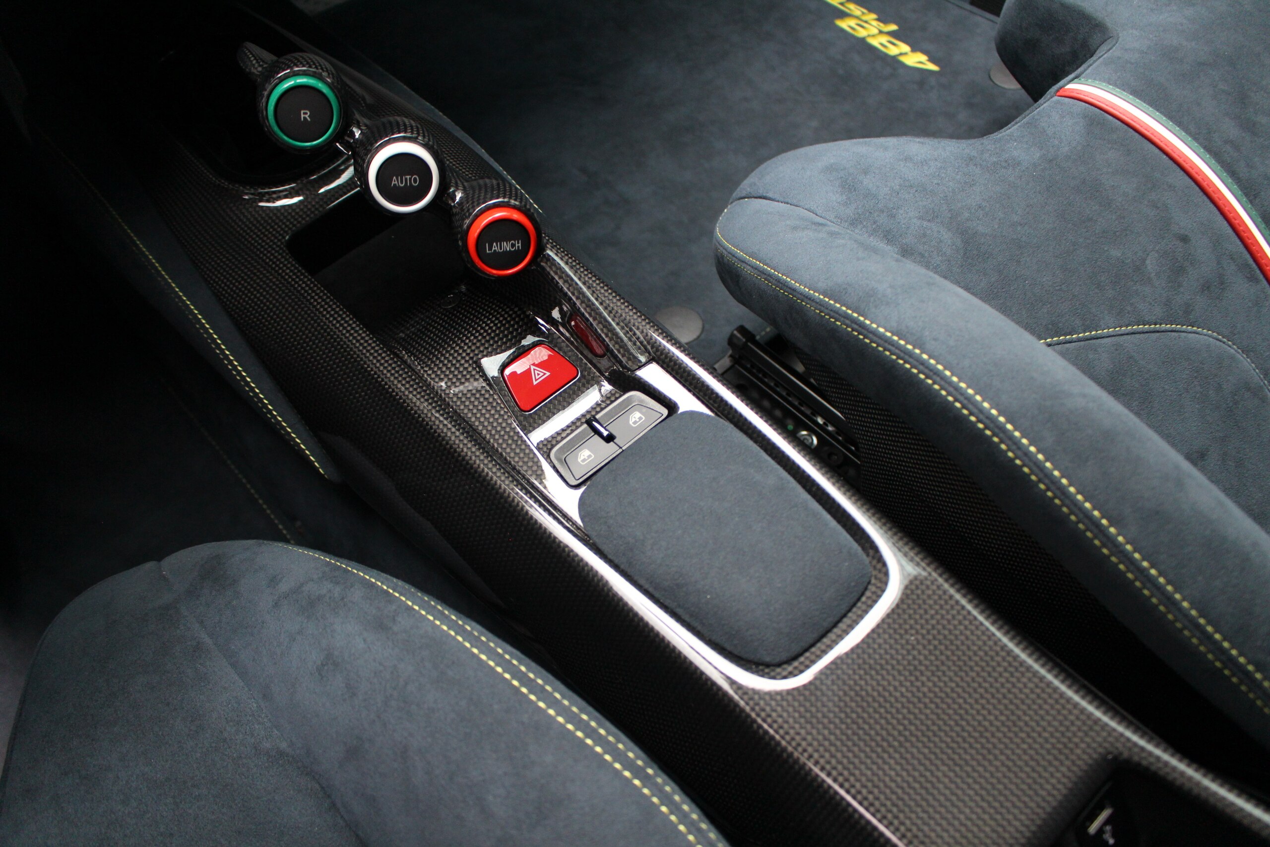 2020 Ferrari 488 Pista — Photo 13 / 17